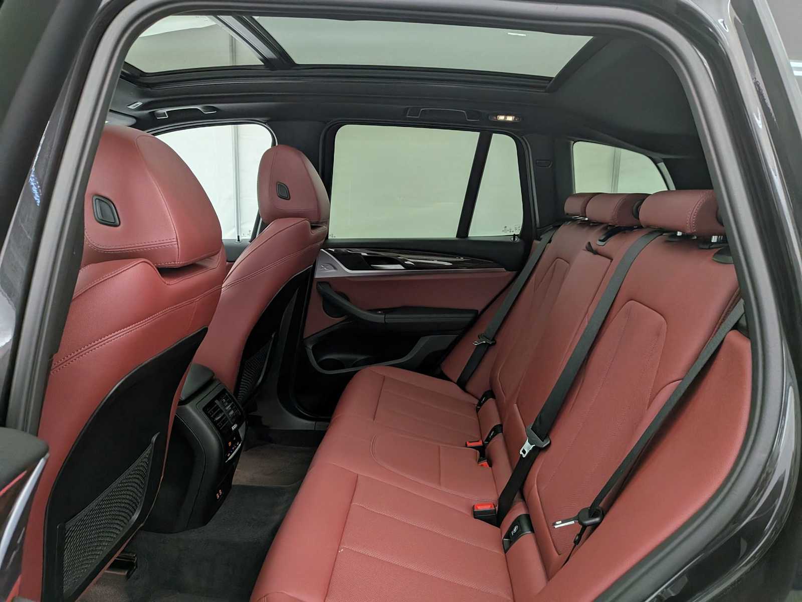 Thumbnail: 2024 BMW X3 - 21