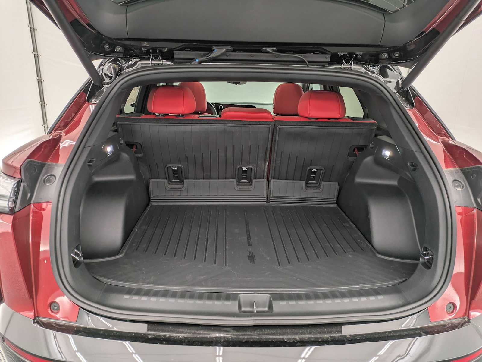 Thumbnail: 2026 Chevrolet Blazer EV - 33