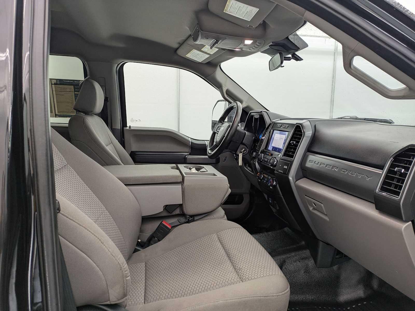 Thumbnail: 2021 Ford F-350 - 21