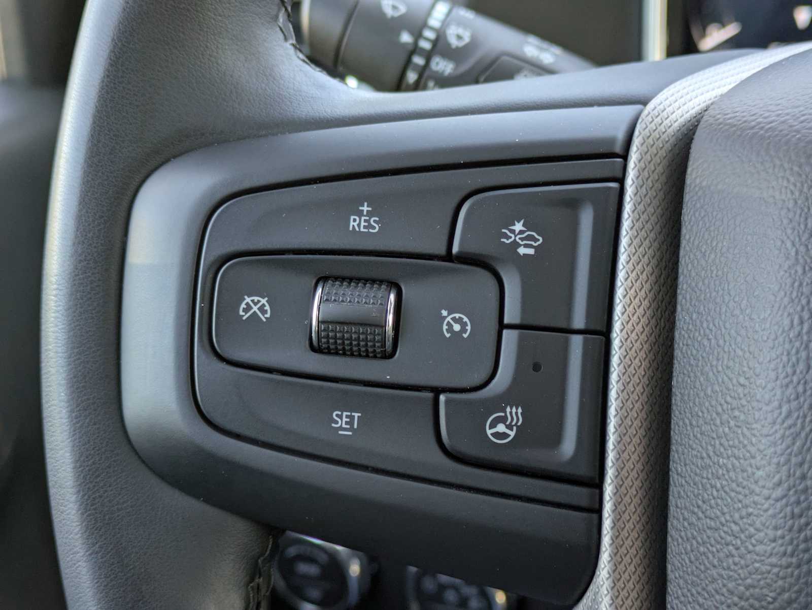 Thumbnail: 2025 GMC Sierra 3500 - 26