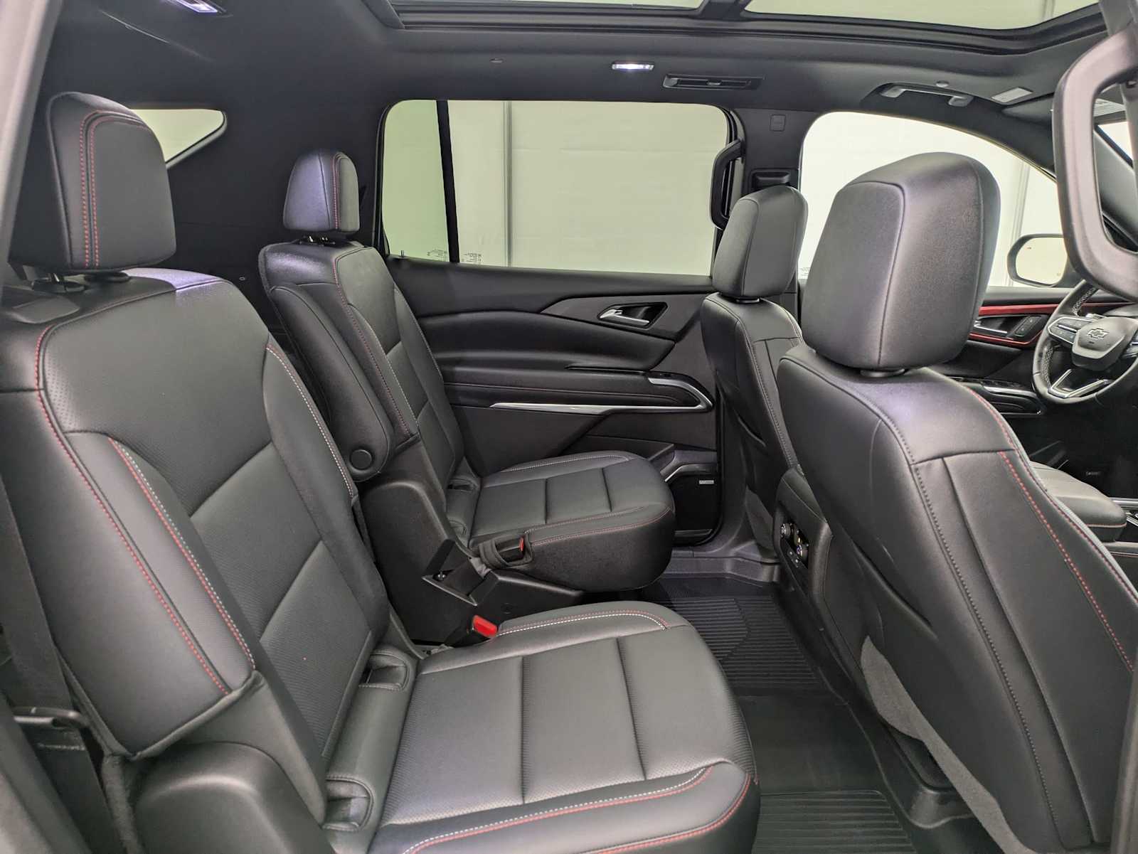 Thumbnail: 2024 Chevrolet Traverse - 21