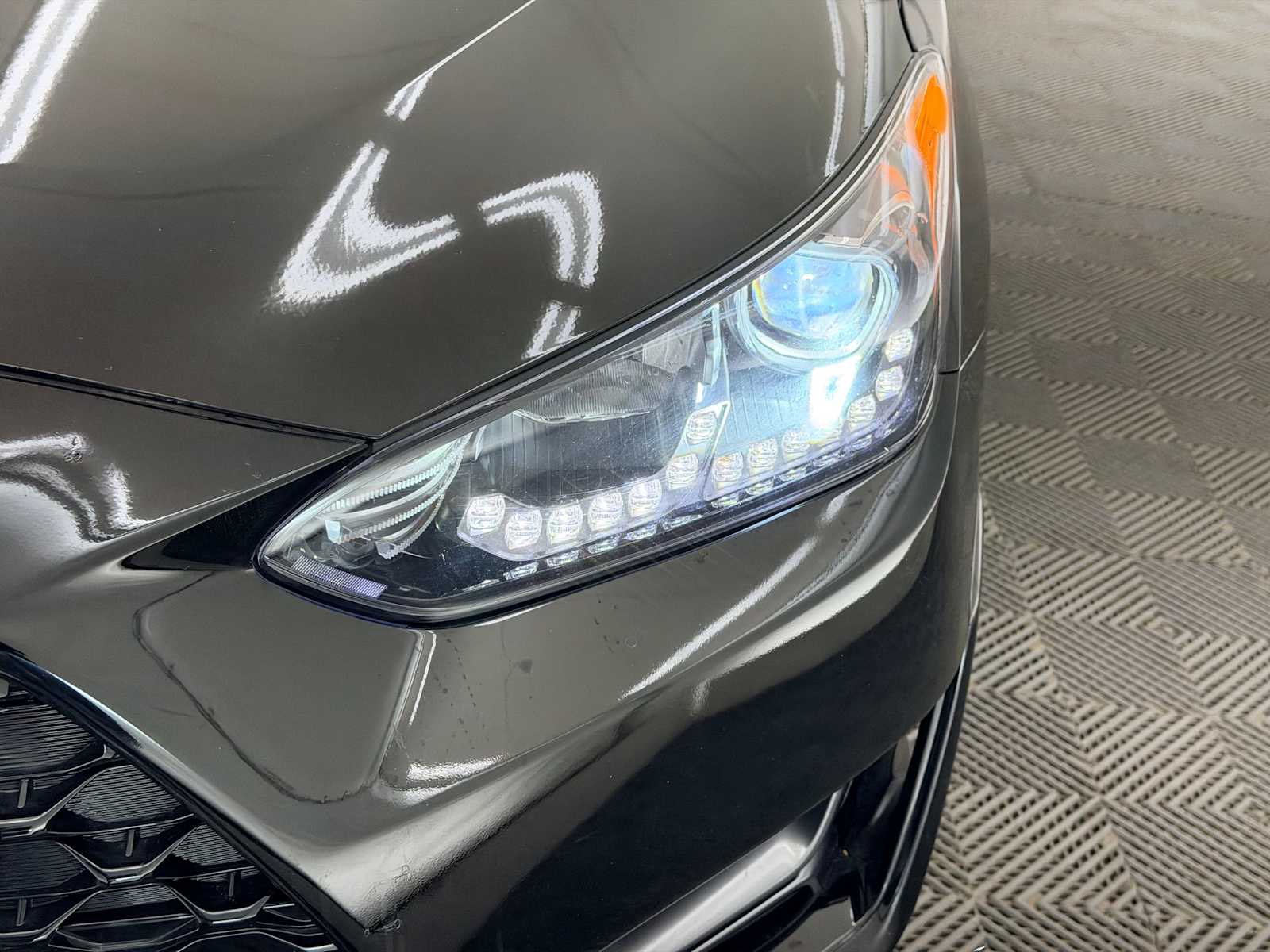 Thumbnail: 2022 Hyundai Veloster - 10