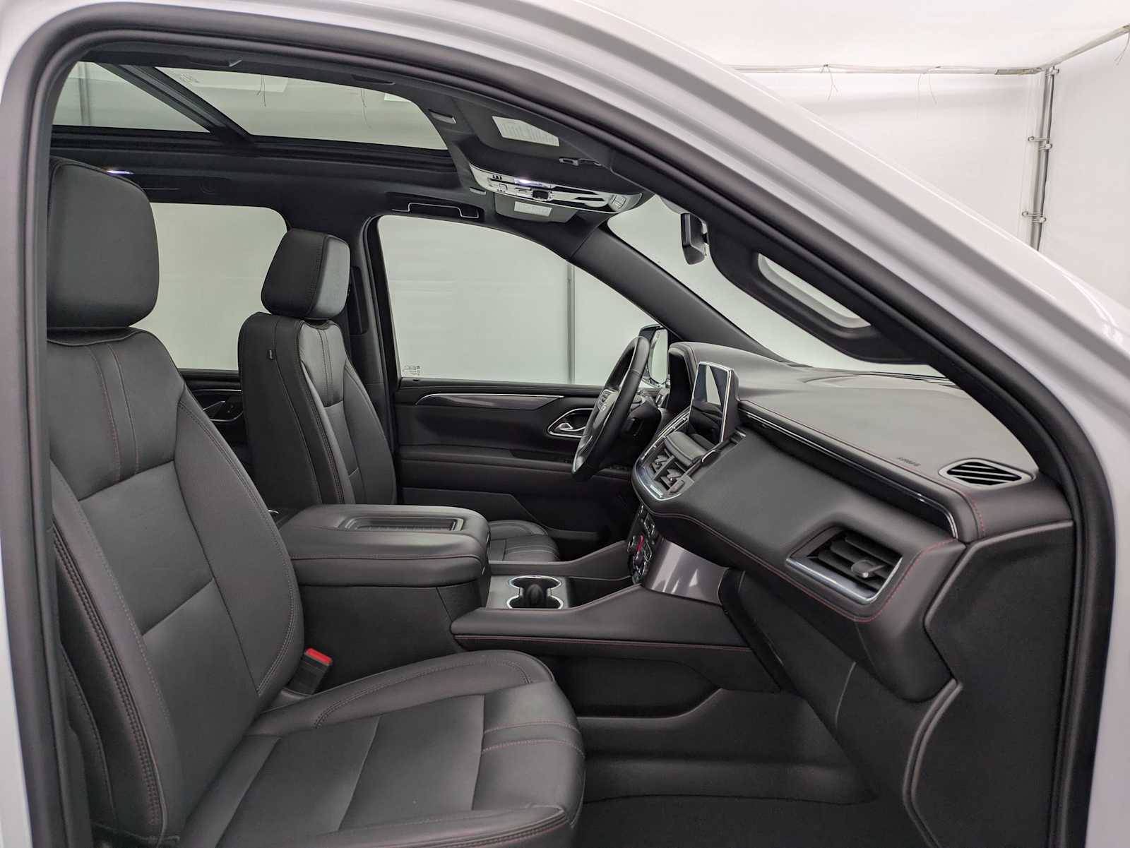 Thumbnail: 2024 Chevrolet Suburban - 23