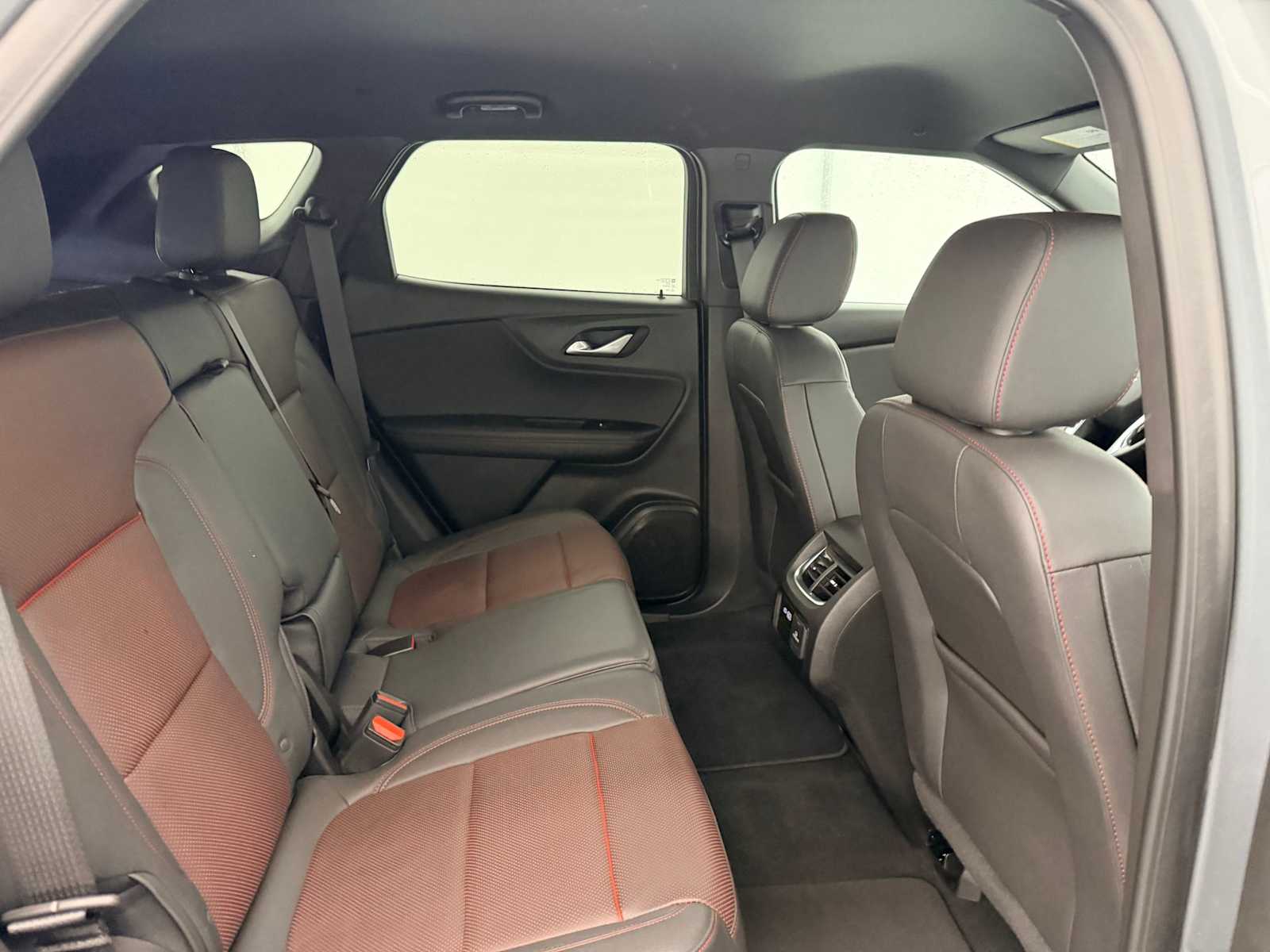 Thumbnail: 2025 Chevrolet Blazer - 21