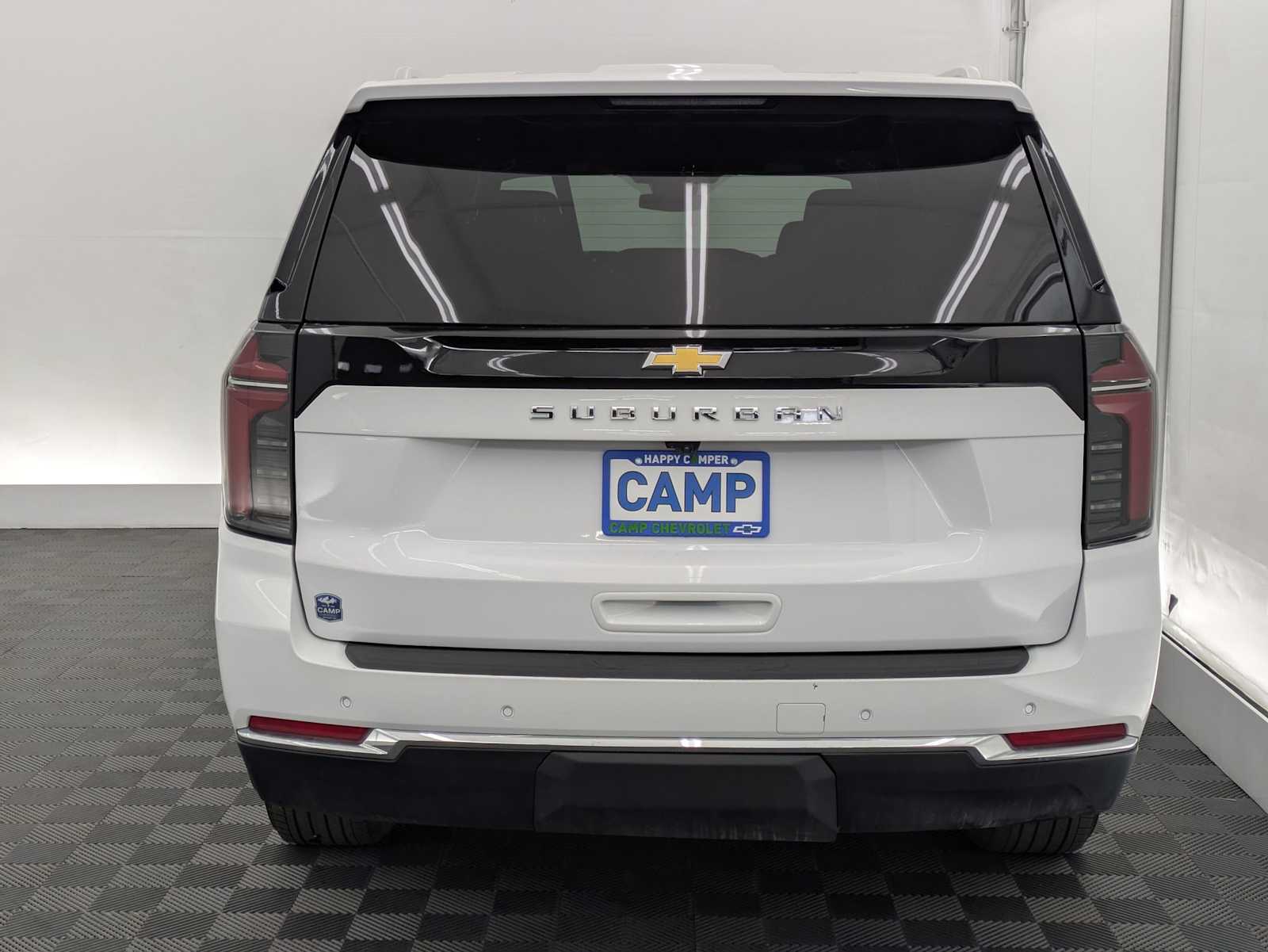 Thumbnail: 2025 Chevrolet Suburban - 5