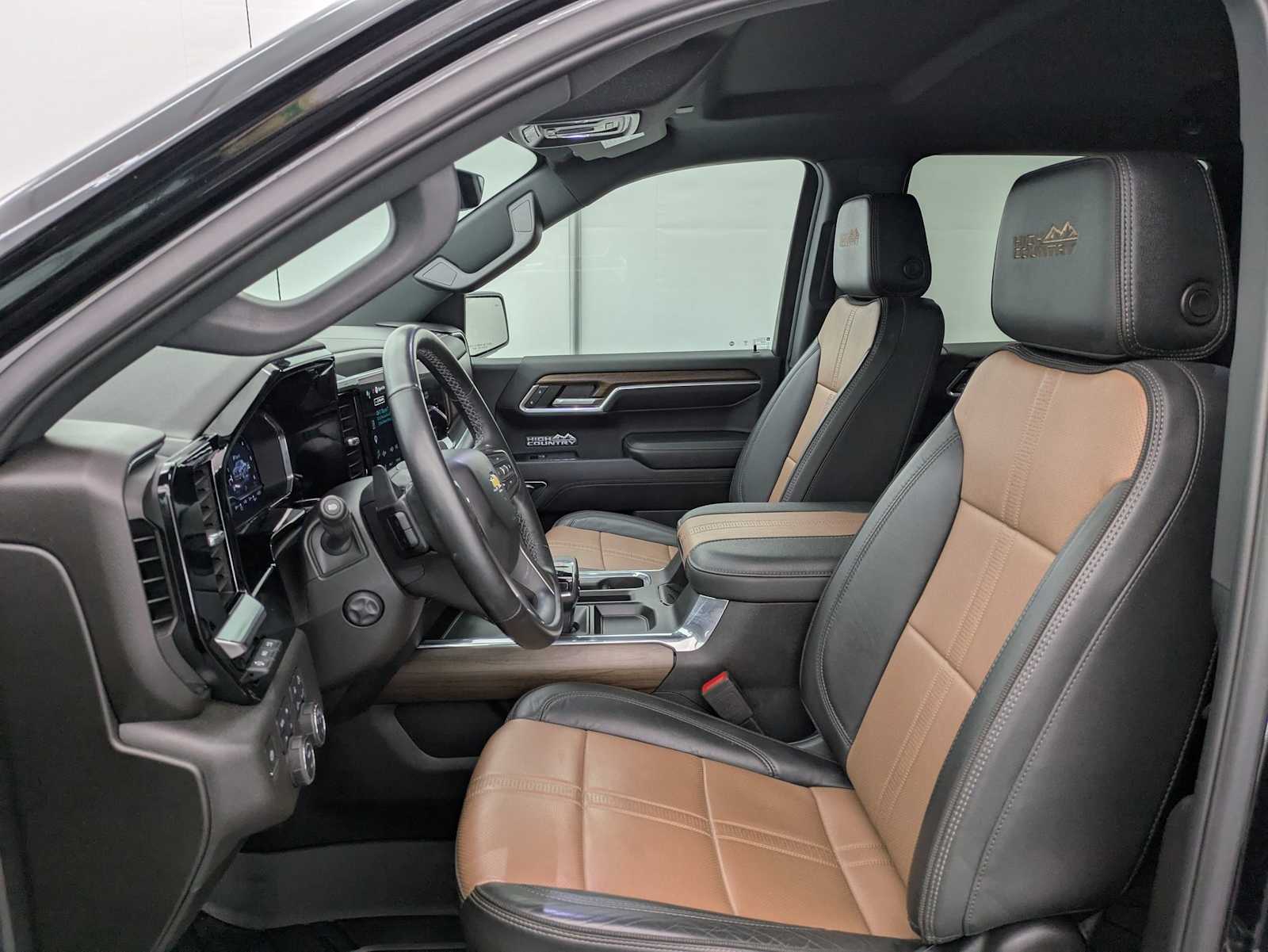 Thumbnail: 2024 Chevrolet Silverado 1500 - 19