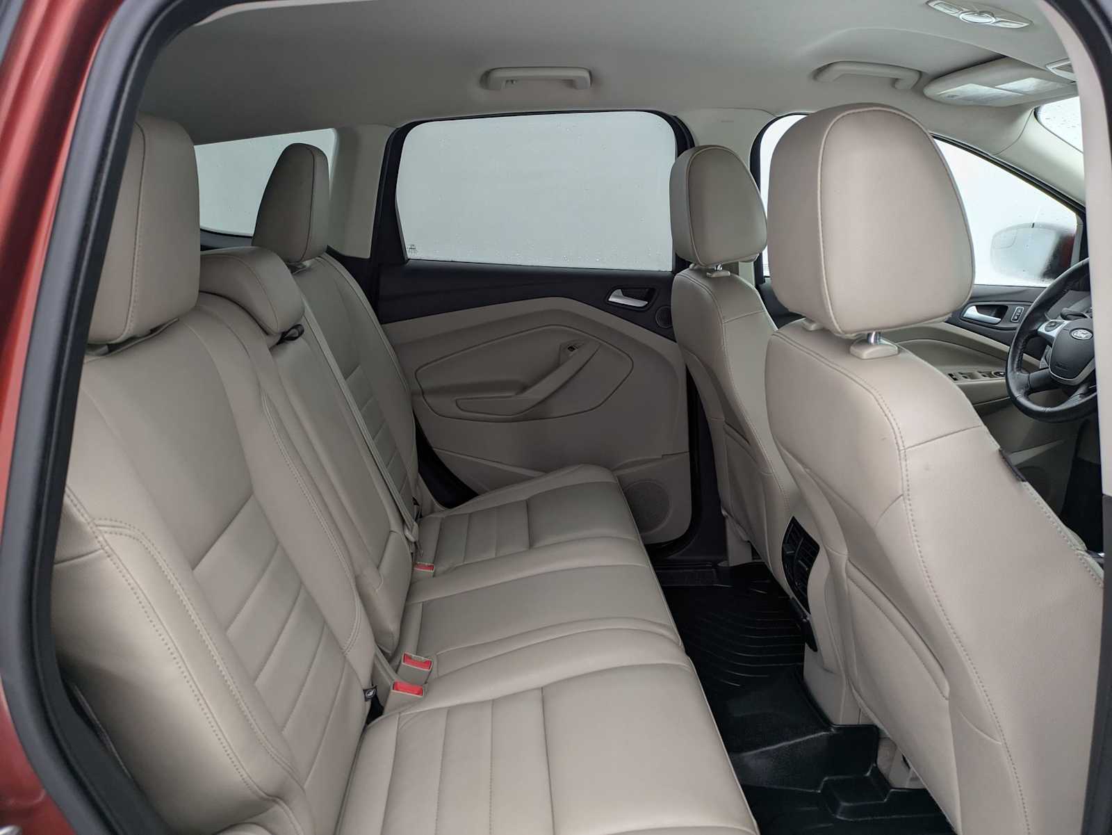 Thumbnail: 2014 Ford Escape - 21