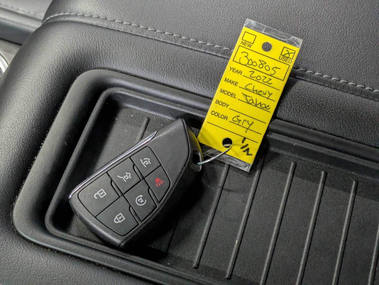 Thumbnail: 2022 Chevrolet Tahoe - 33