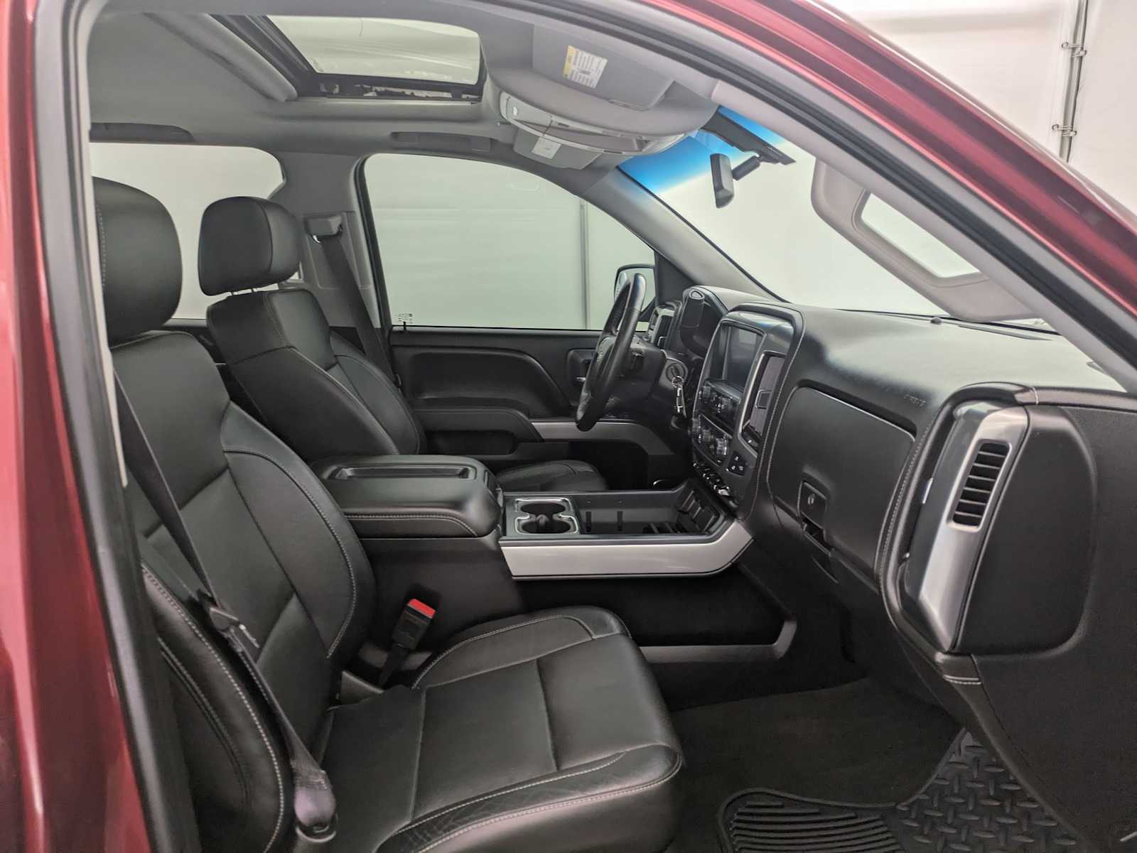 Thumbnail: 2015 Chevrolet Silverado 1500 - 25