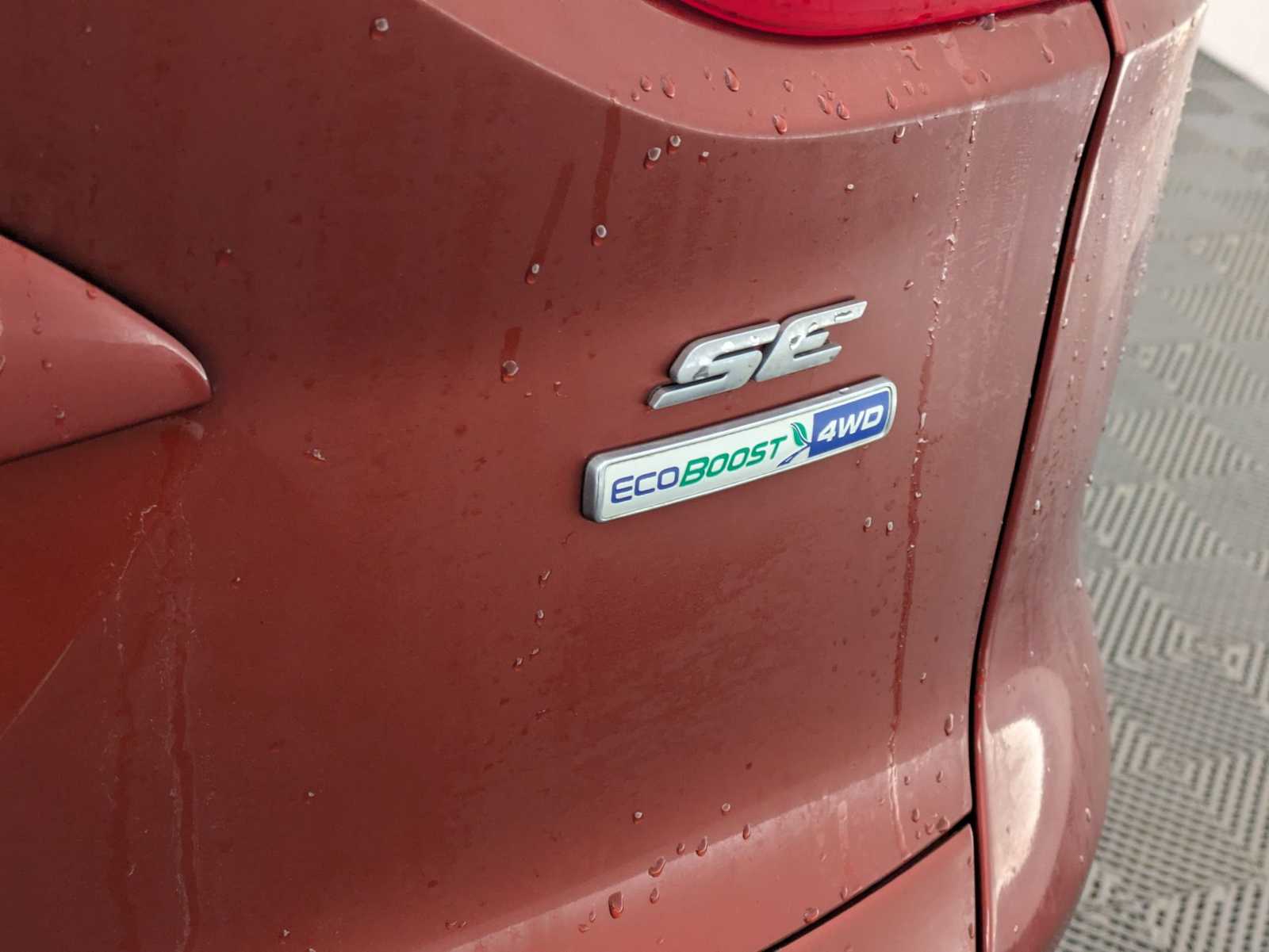 Thumbnail: 2014 Ford Escape - 12