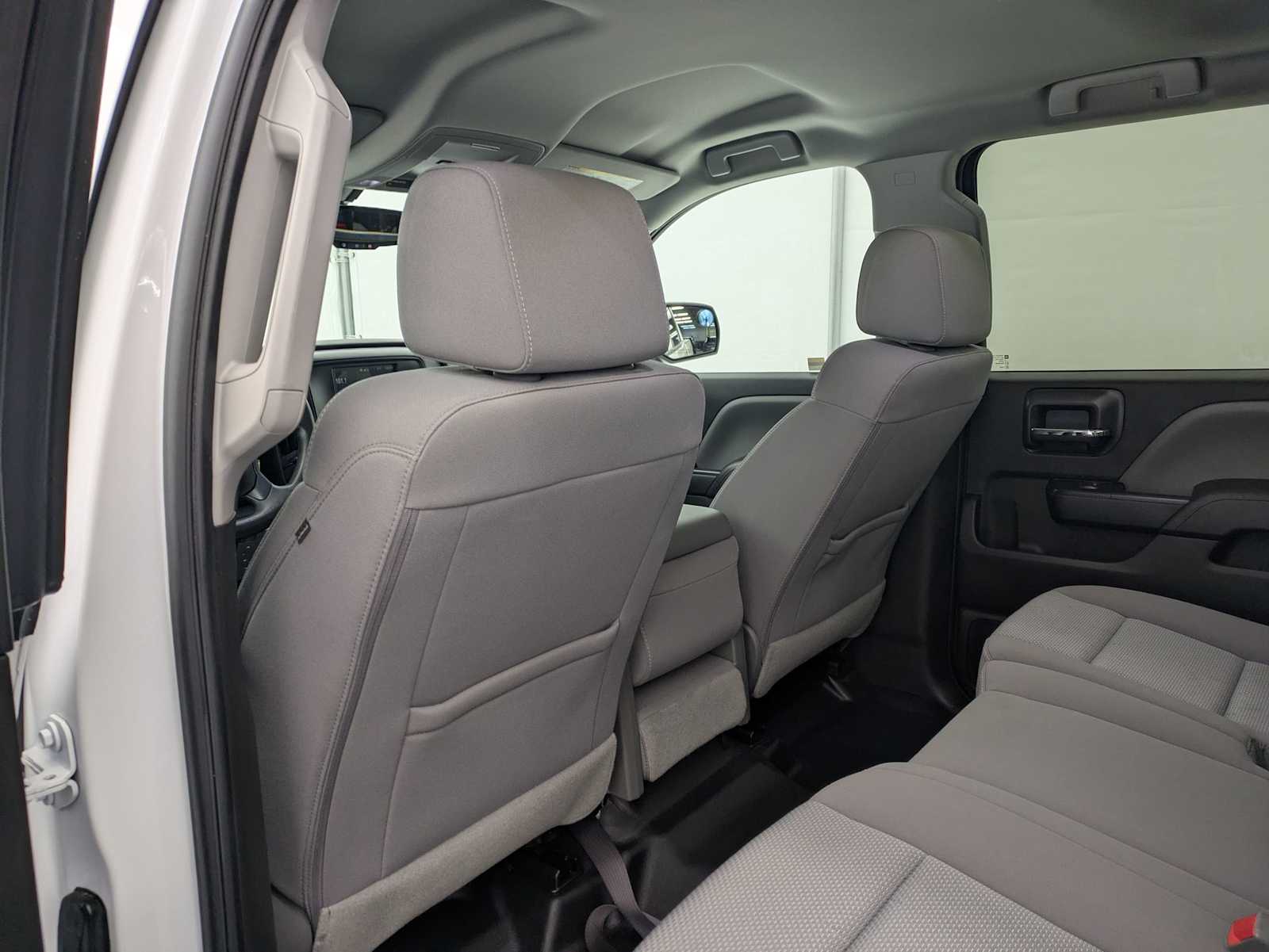 Thumbnail: 2017 Chevrolet Silverado 1500 - 19