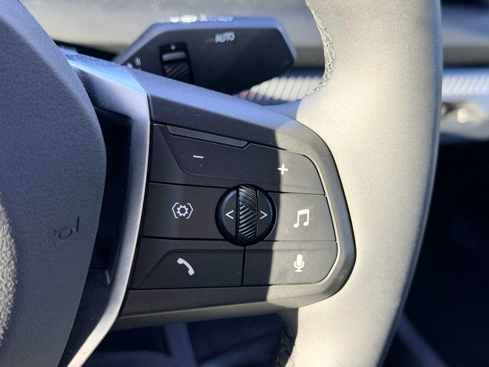 Thumbnail: 2025 BMW 2 Series - 26