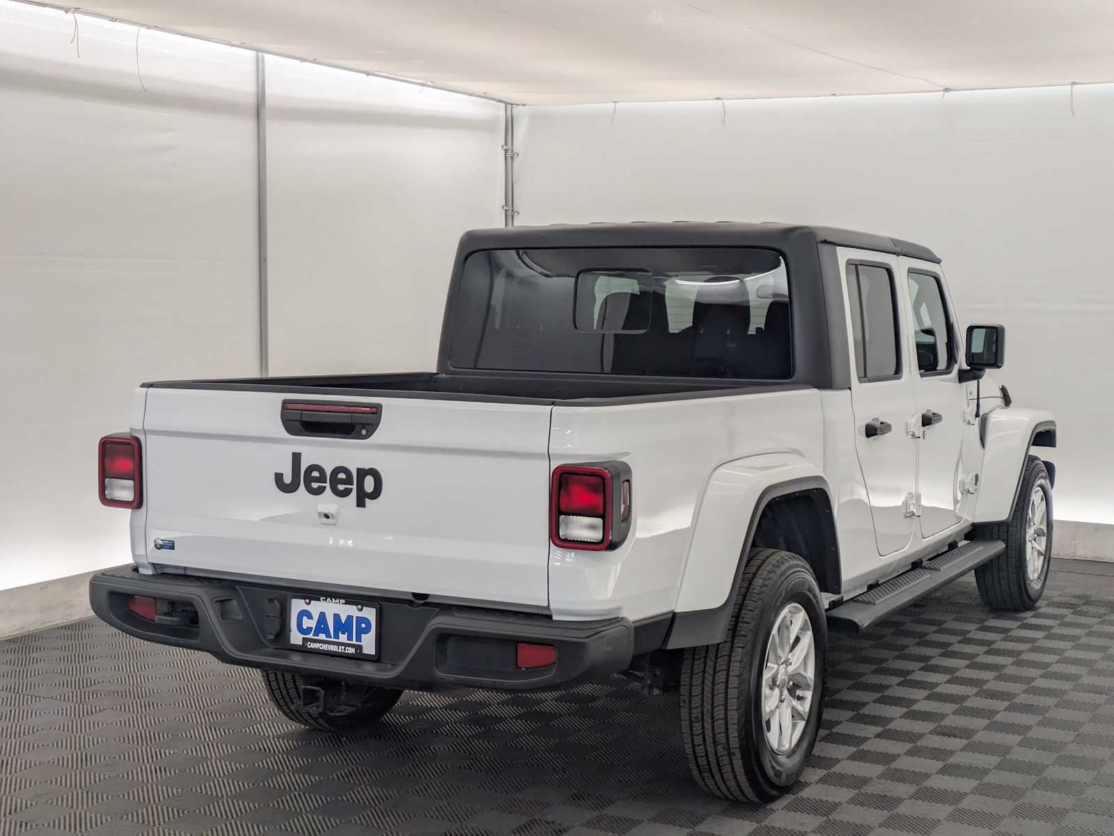 Thumbnail: 2023 Jeep Gladiator - 6
