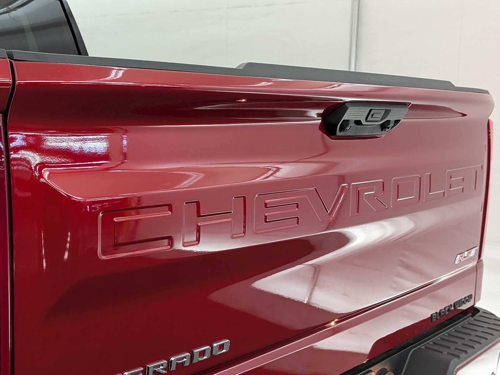 Thumbnail: 2025 Chevrolet Silverado 1500 - 13