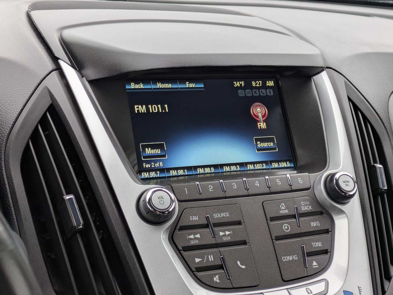 Thumbnail: 2015 Chevrolet Equinox - 30