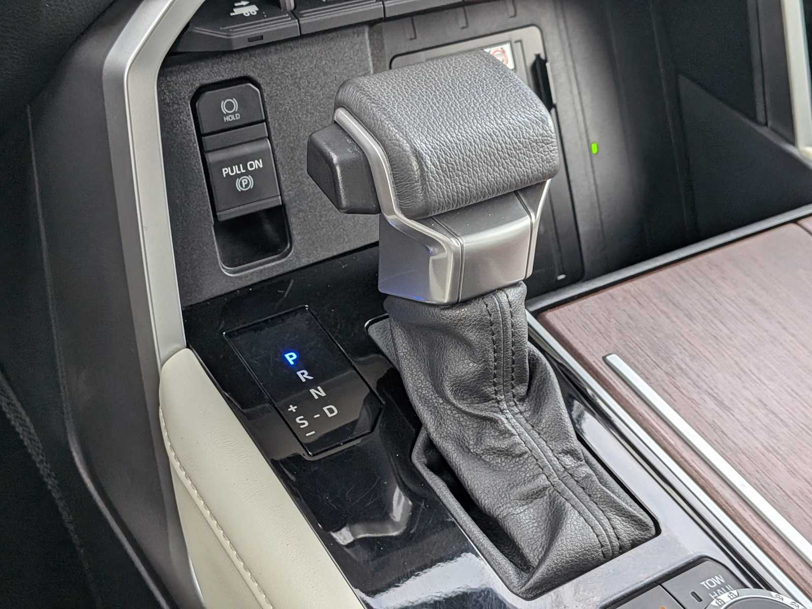 Thumbnail: 2022 Toyota Tundra - 33