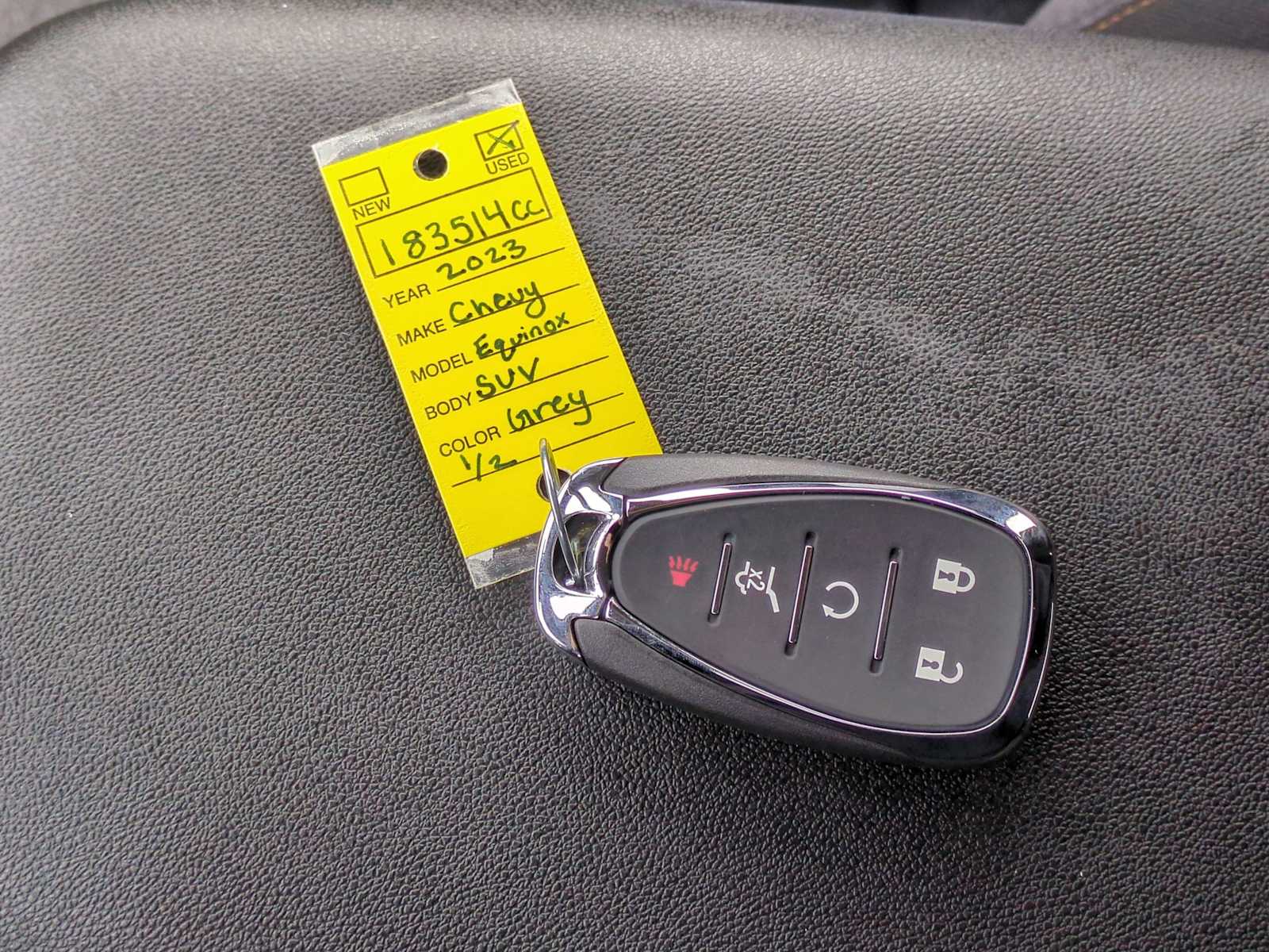 Thumbnail: 2023 Chevrolet Equinox - 28