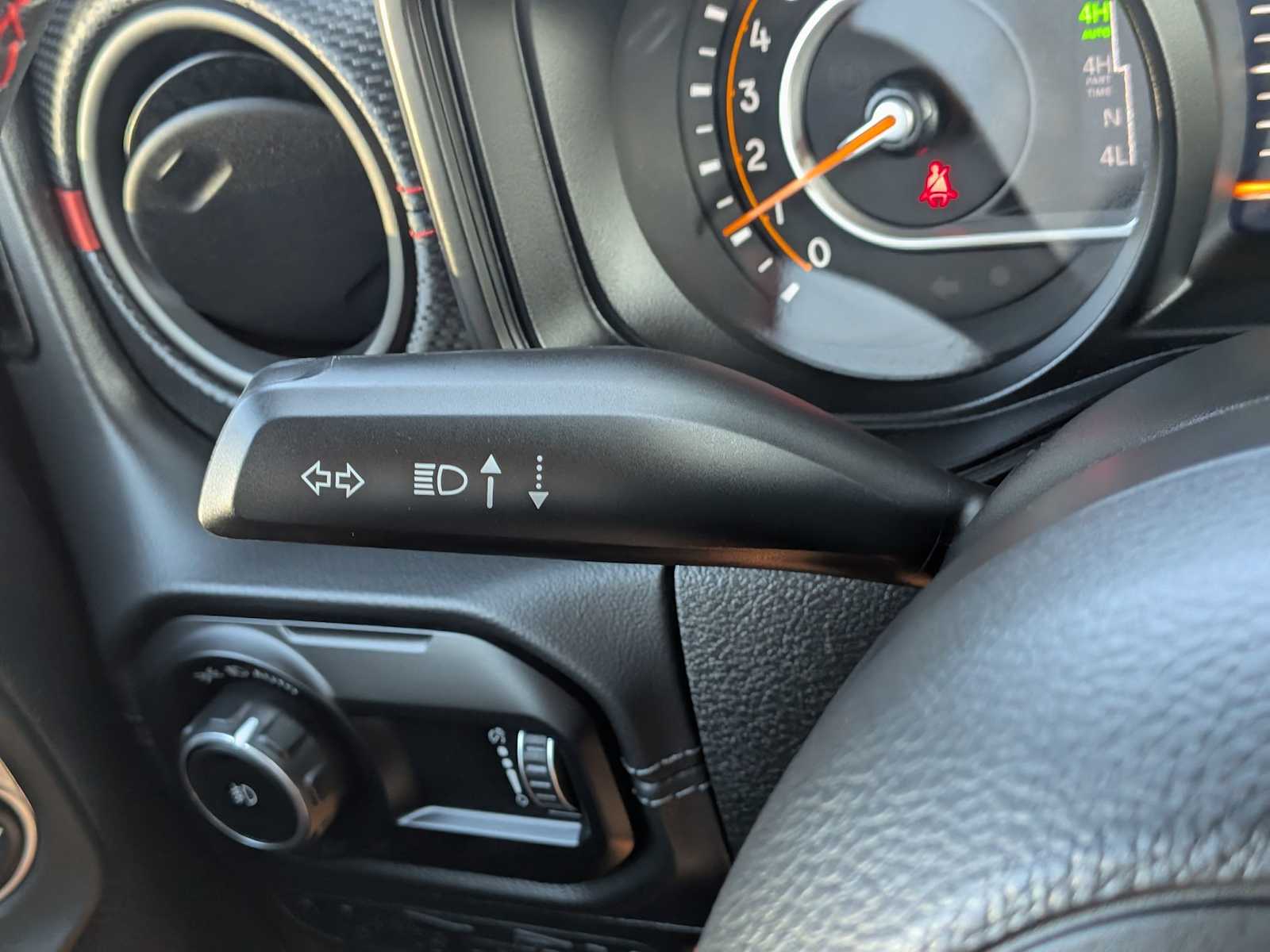 Thumbnail: 2024 Jeep Wrangler - 28