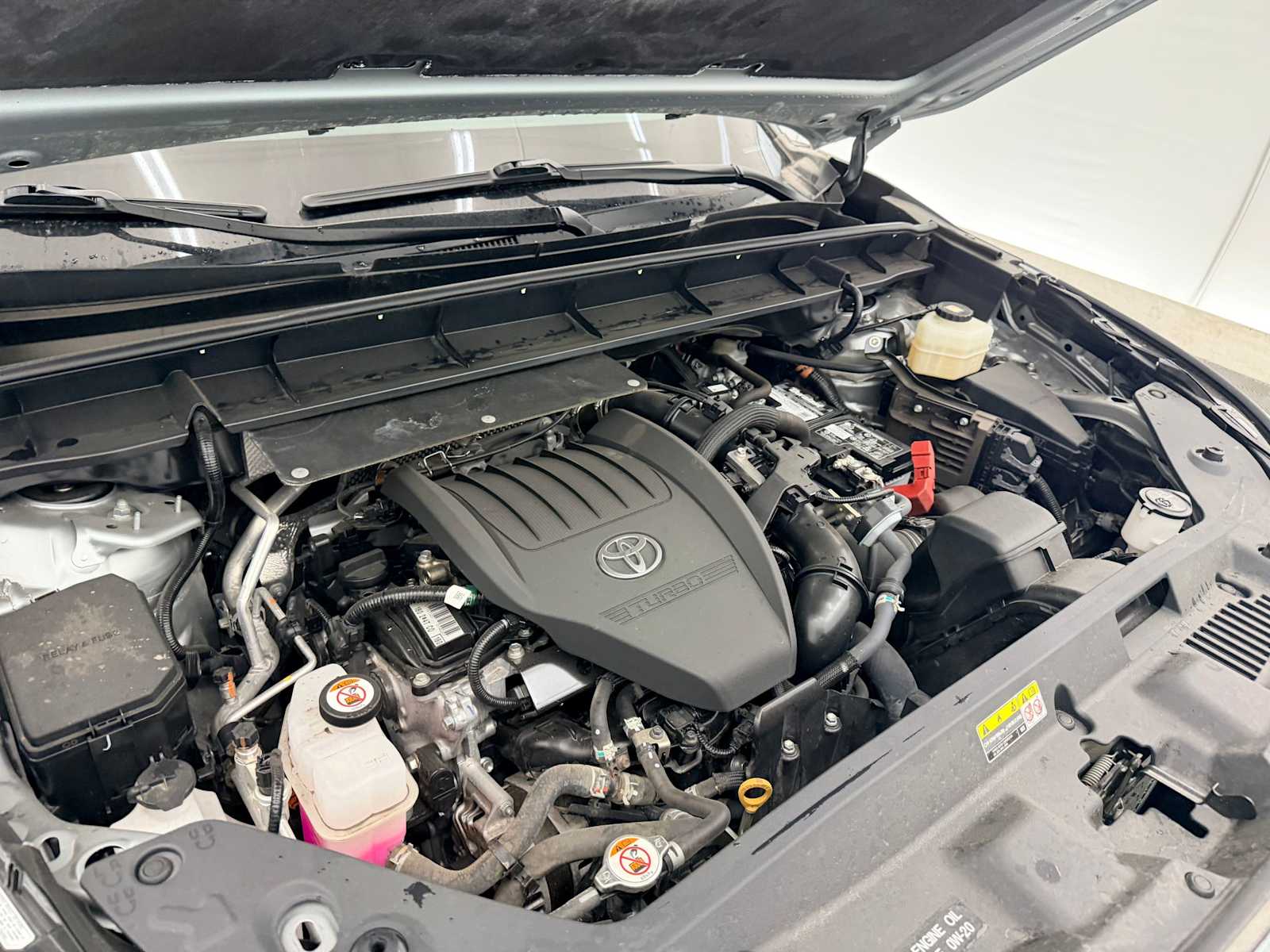 Thumbnail: 2024 Toyota Highlander - 15