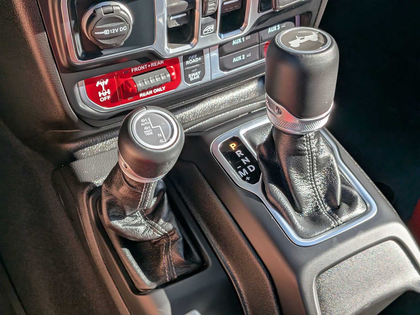 Thumbnail: 2024 Jeep Wrangler - 33