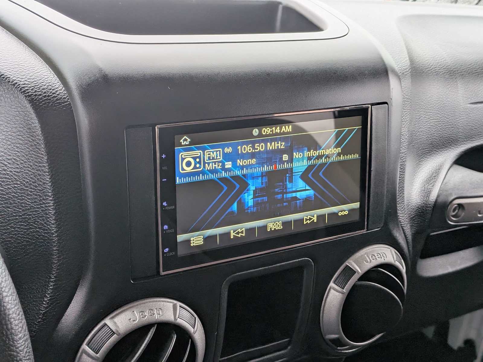 Thumbnail: 2013 Jeep Wrangler - 26