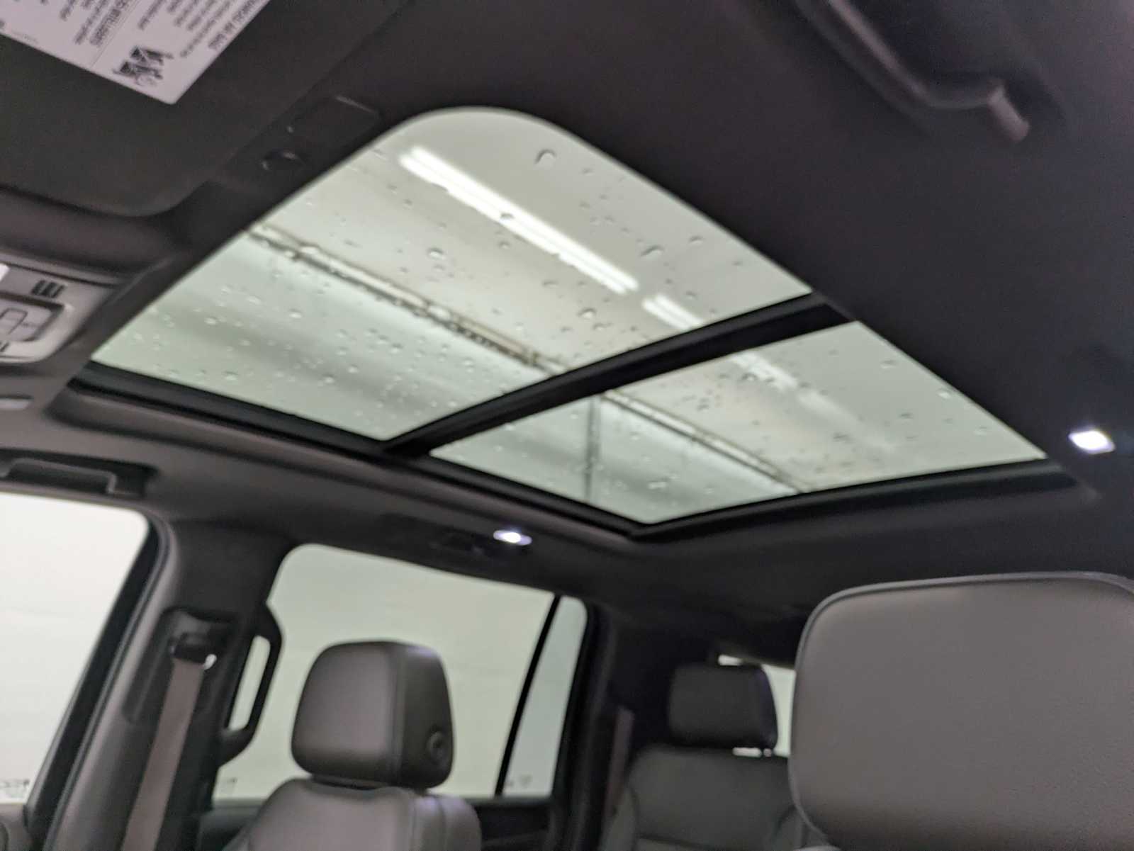 Thumbnail: 2023 GMC Yukon XL - 20