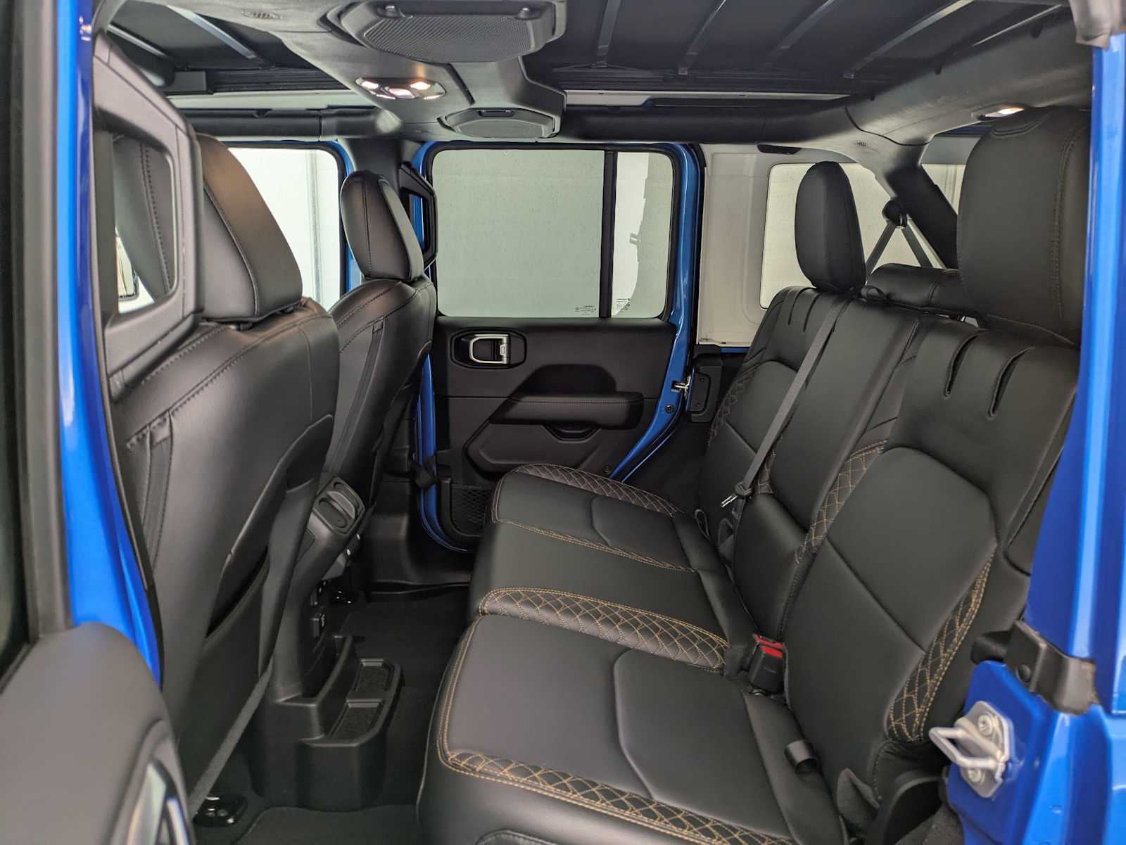 Thumbnail: 2023 Jeep Wrangler - 21