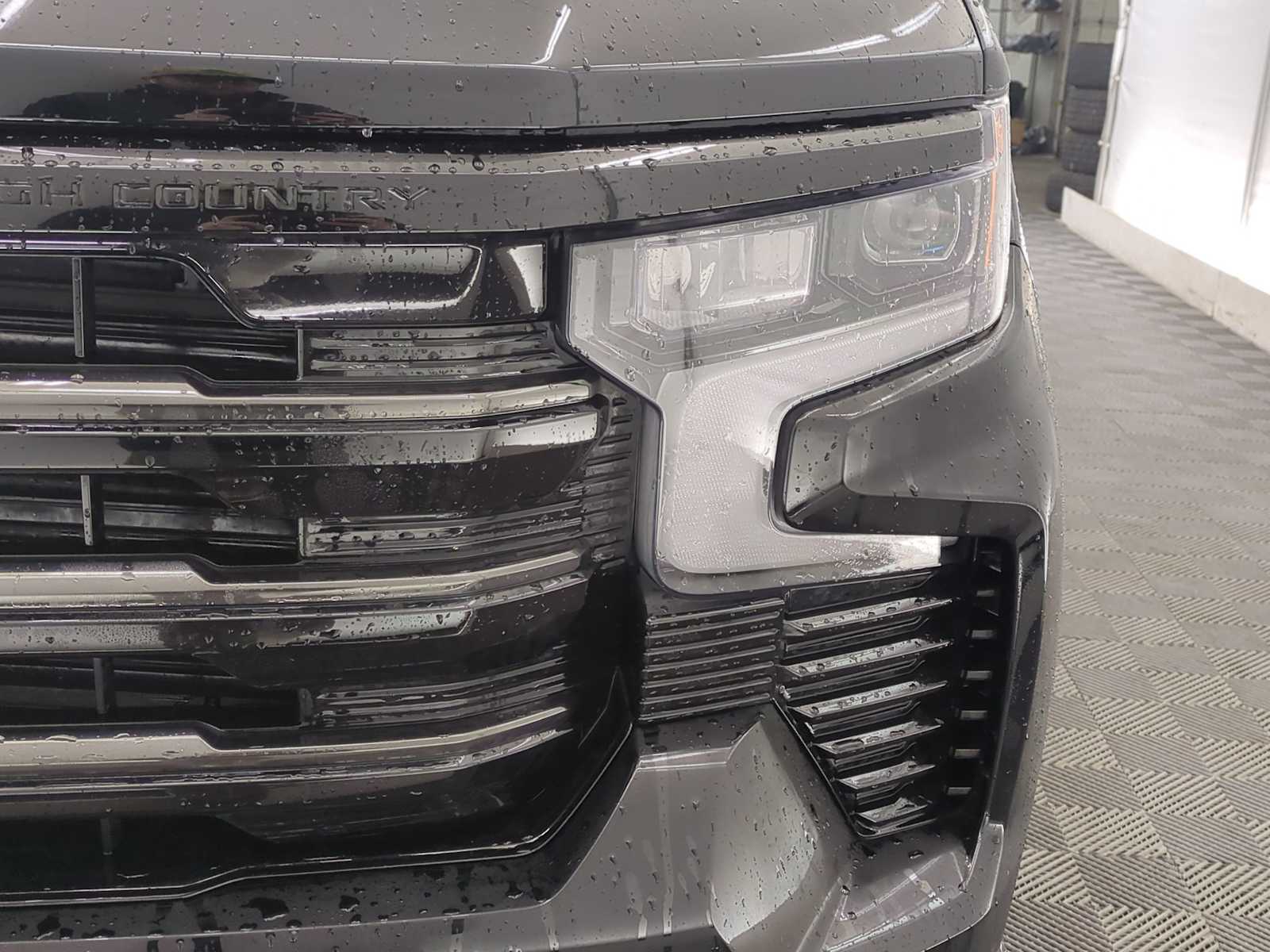 Thumbnail: 2025 Chevrolet Silverado 1500 - 10