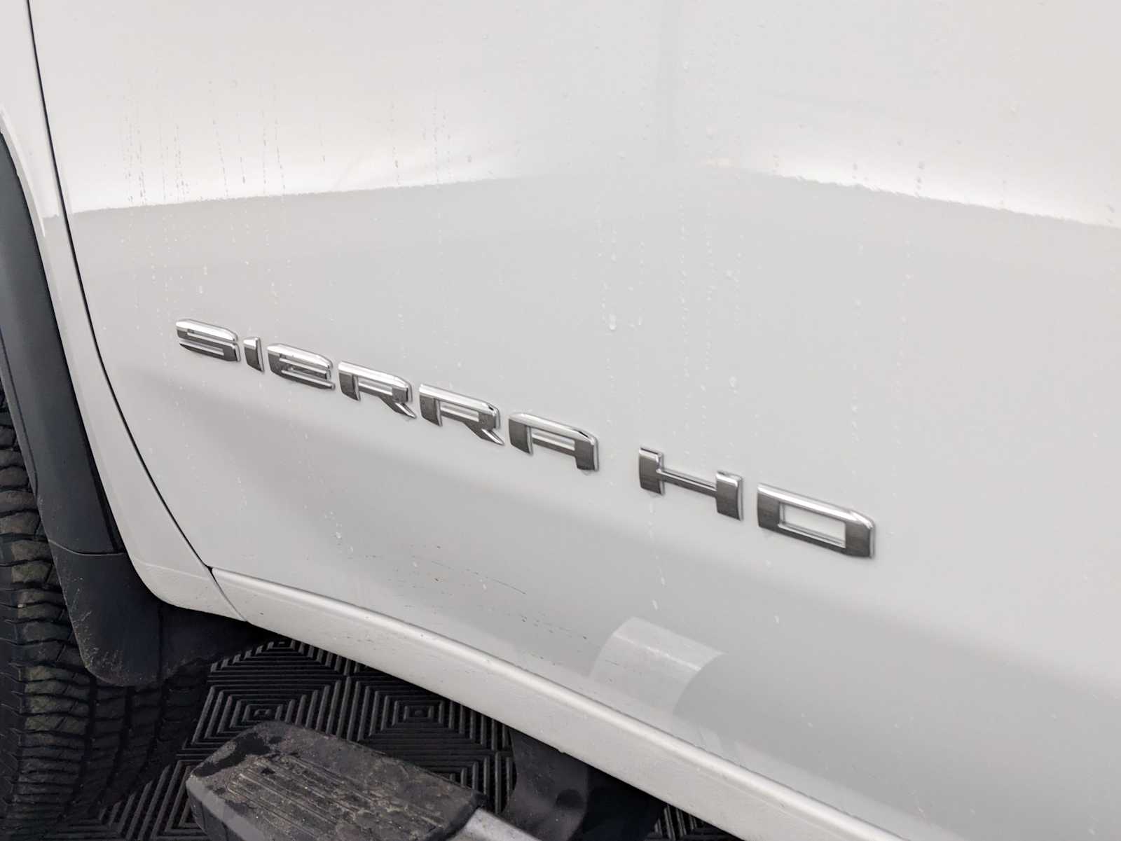 Thumbnail: 2025 GMC Sierra 3500 - 11