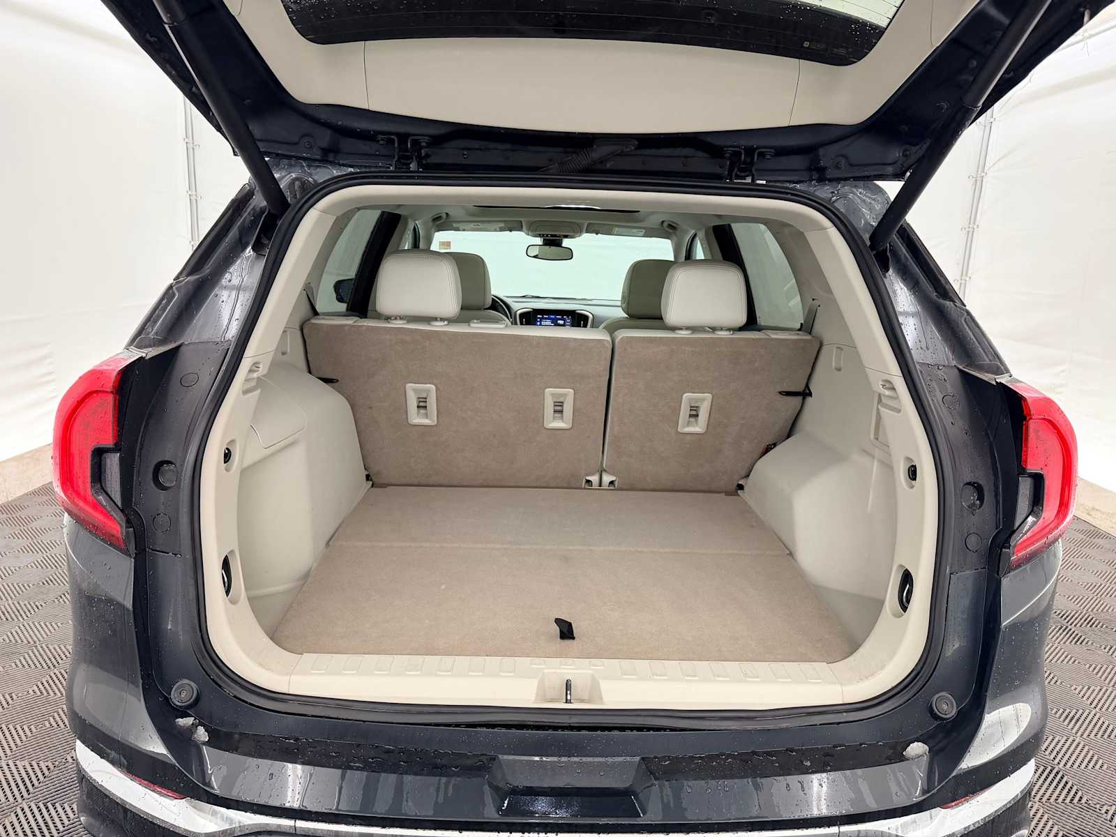 Thumbnail: 2022 GMC Terrain - 35