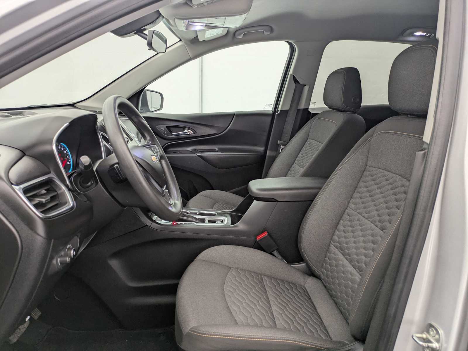 Thumbnail: 2019 Chevrolet Equinox - 17