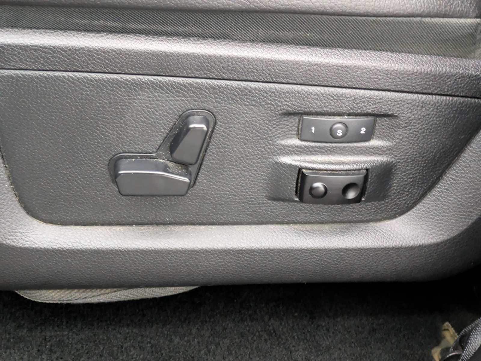 Thumbnail: 2015 RAM 1500 - 18