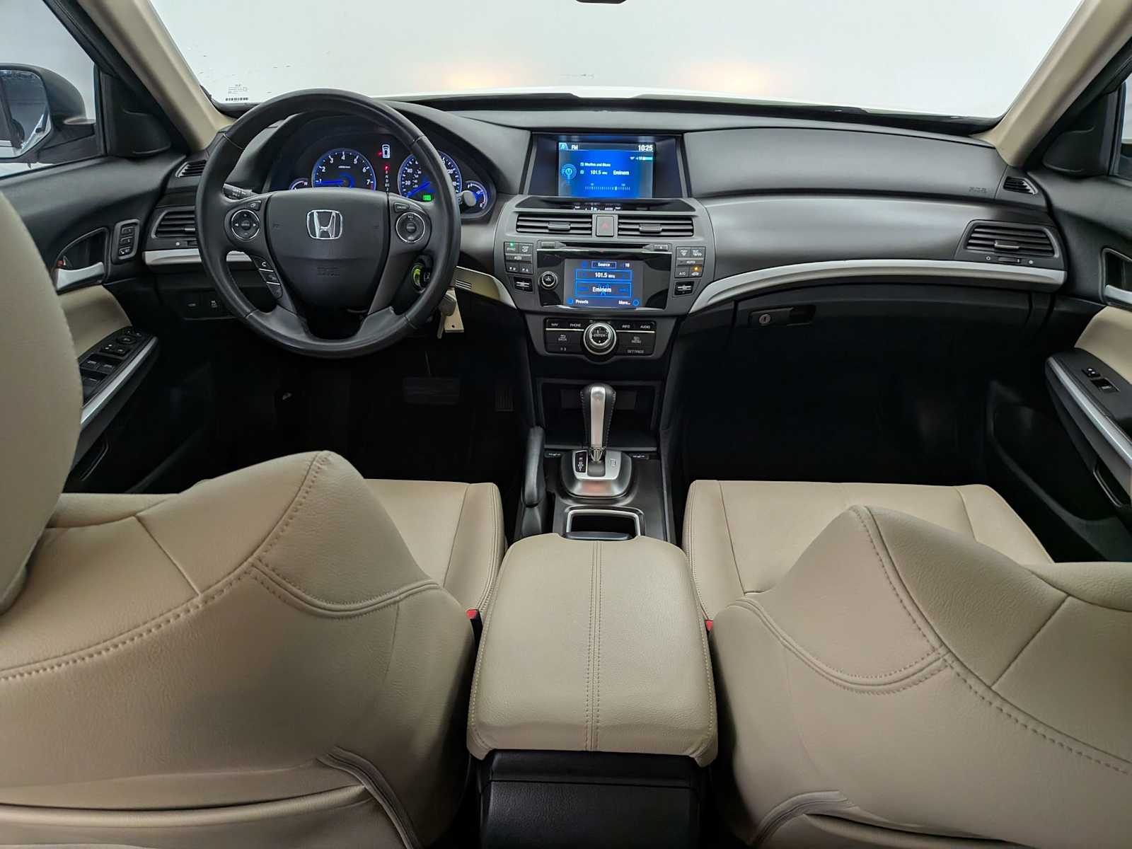 Thumbnail: 2013 Honda Crosstour - 14