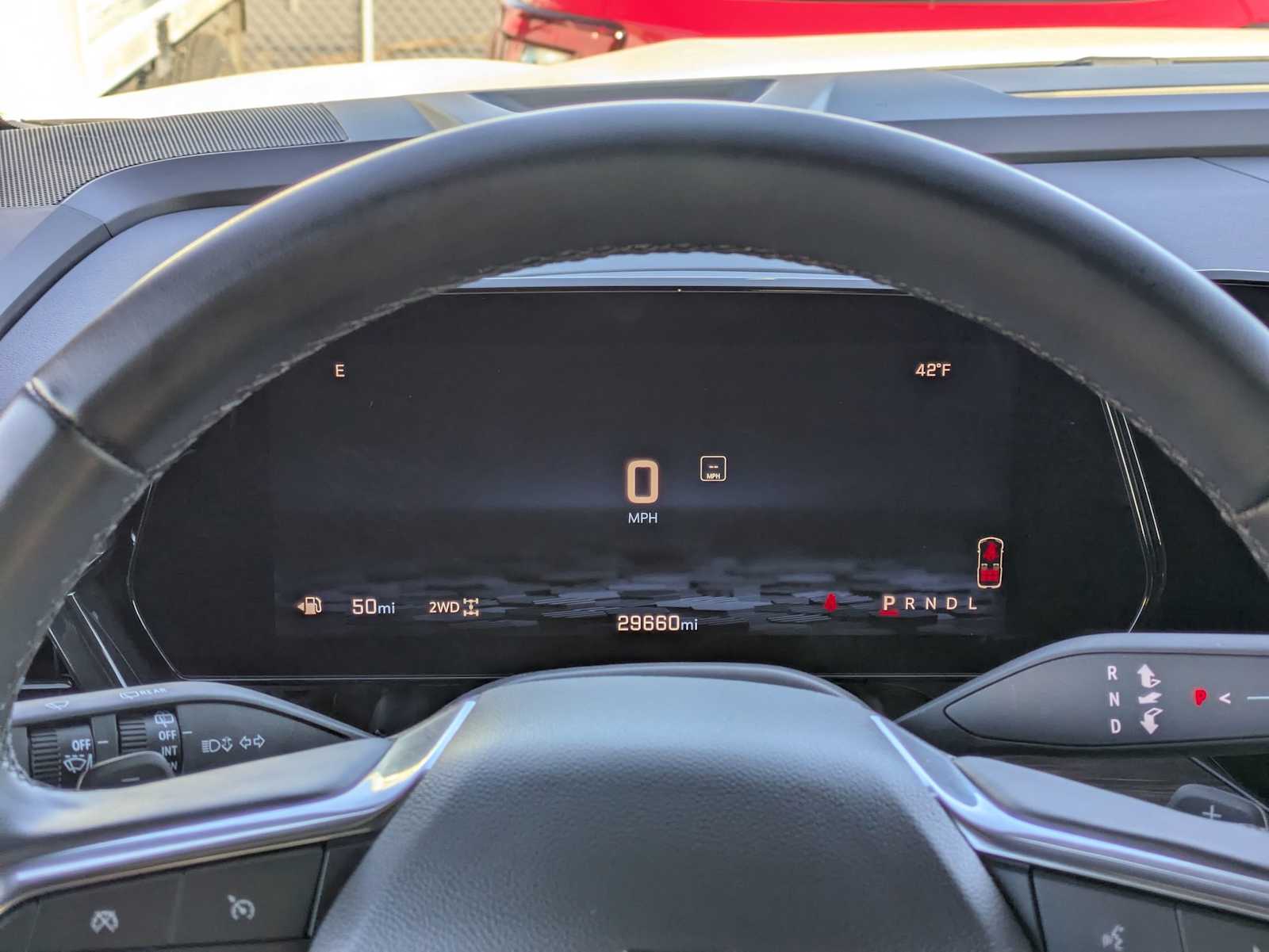 Thumbnail: 2025 Chevrolet Suburban - 29