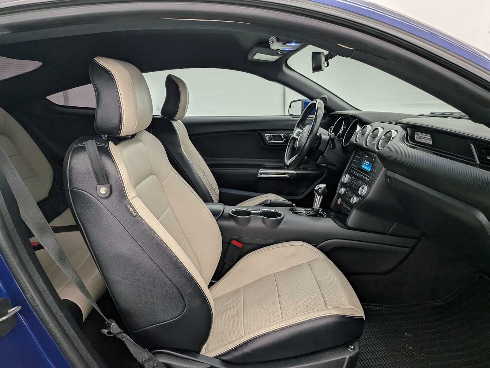 Thumbnail: 2016 Ford Mustang - 19