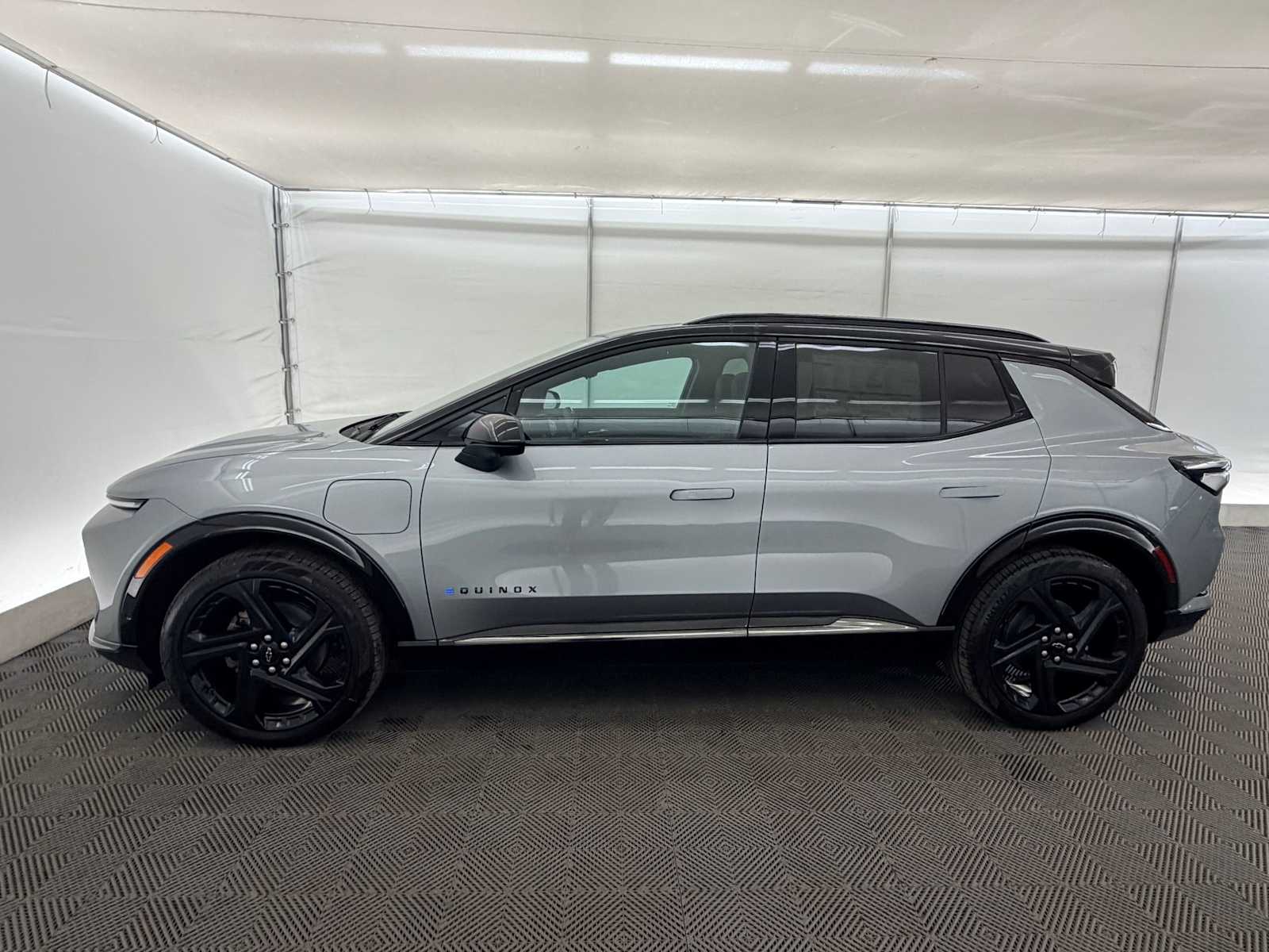 Thumbnail: 2026 Chevrolet Equinox - 3