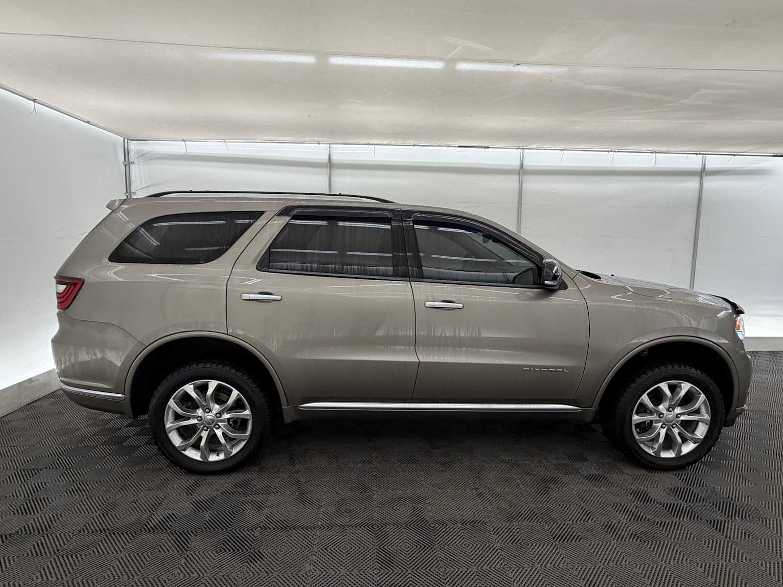 Thumbnail: 2016 Dodge Durango - 7