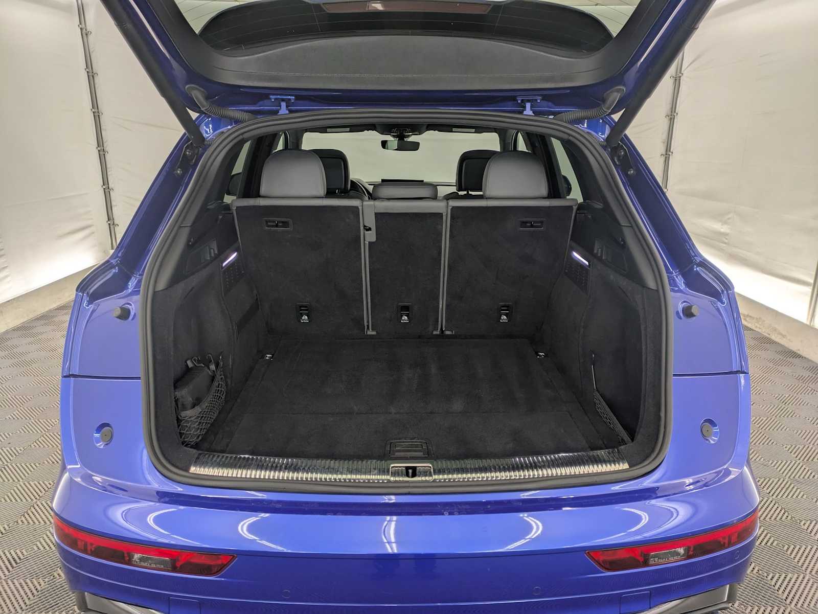 2021 Audi SQ5 Premium 32