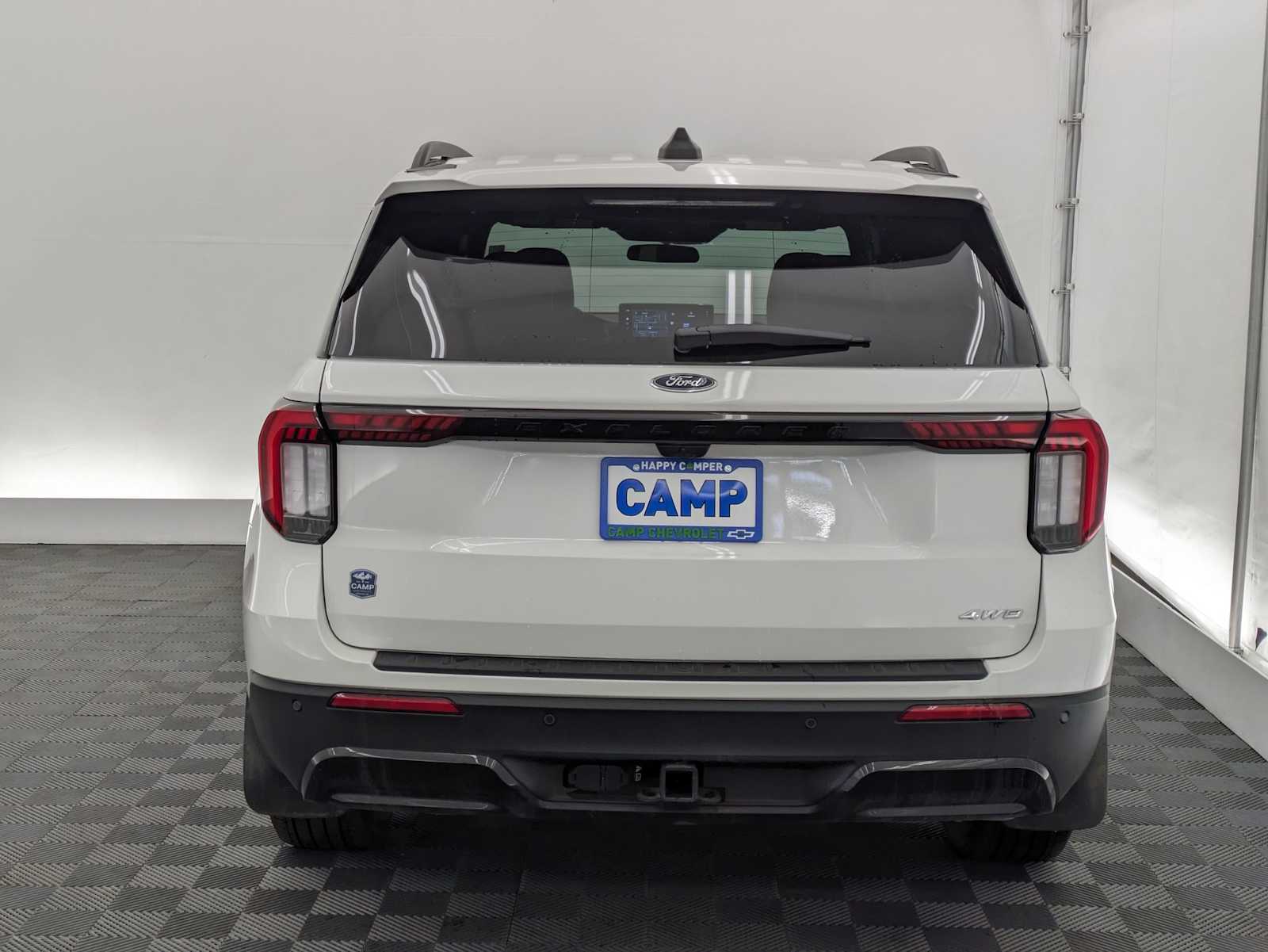 Thumbnail: 2025 Ford Explorer - 5