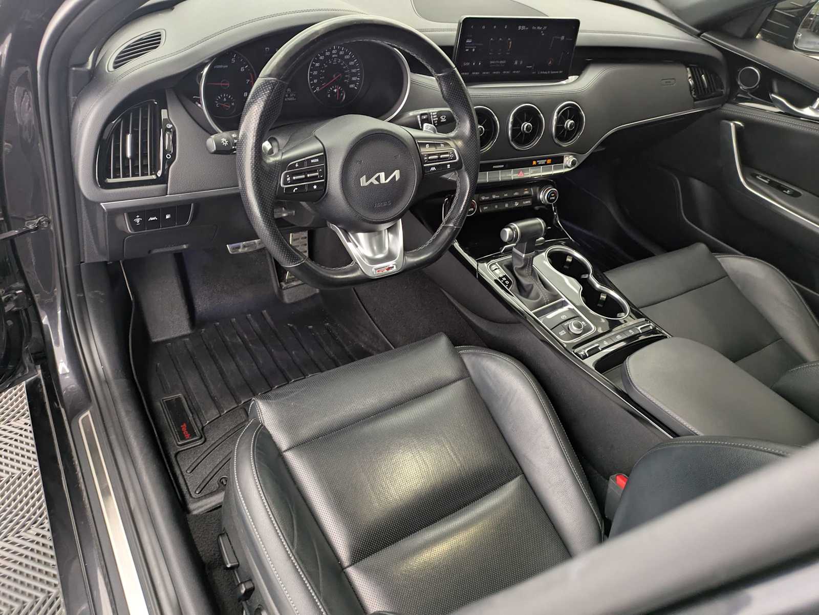 Thumbnail: 2022 Kia Stinger - 2