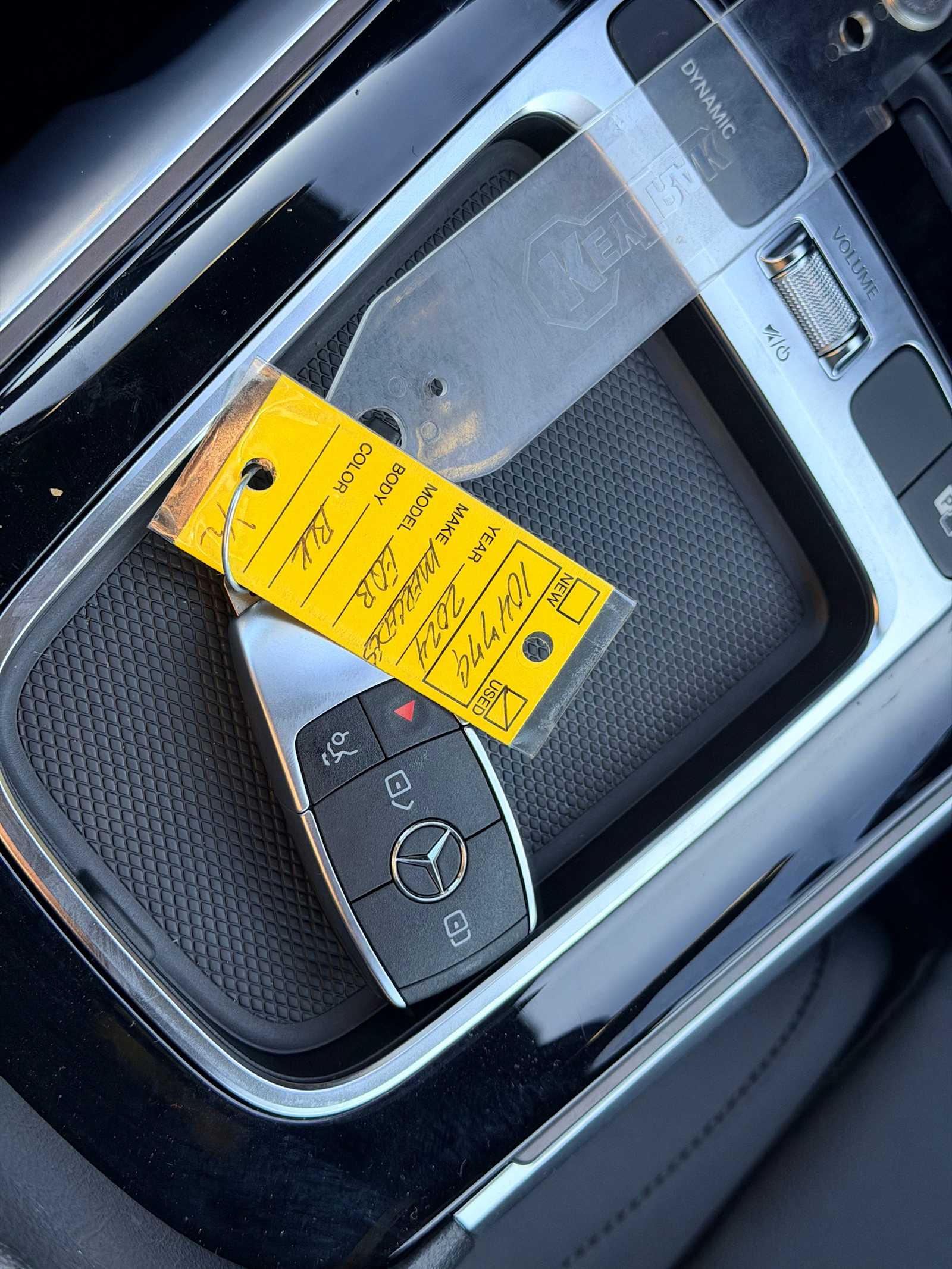 Thumbnail: 2024 Mercedes-Benz EQB - 33