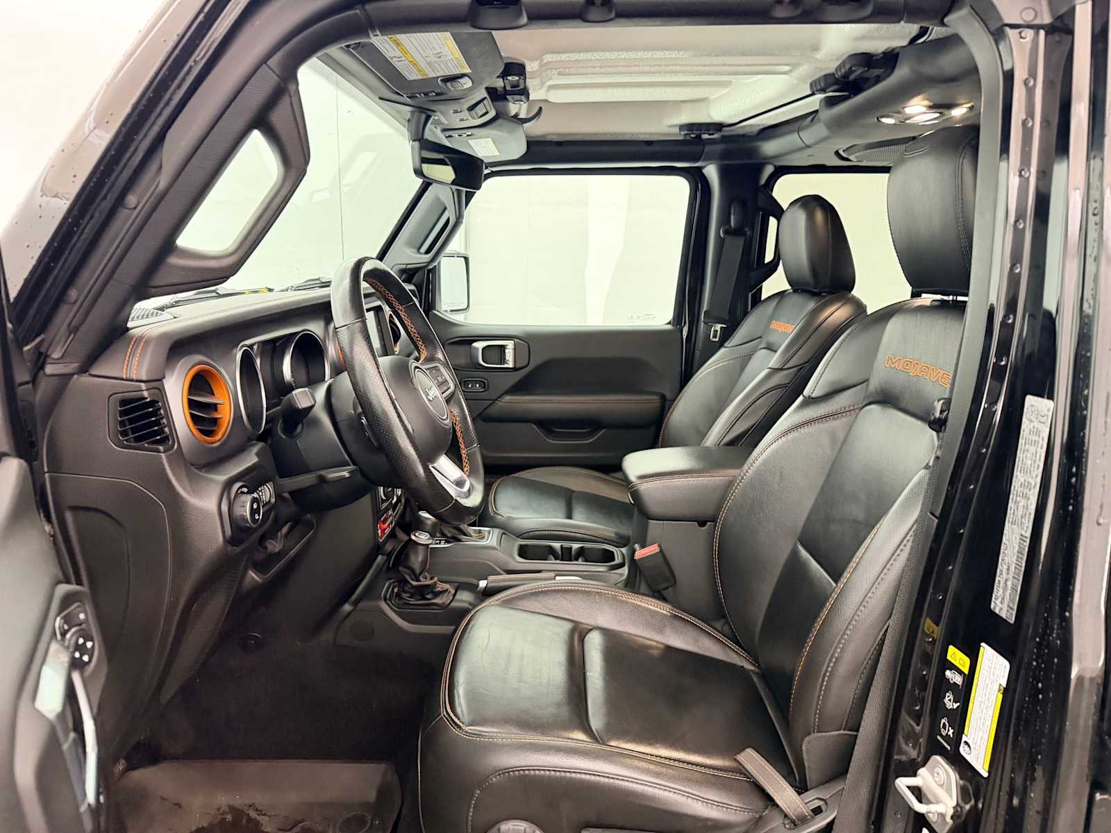 Thumbnail: 2022 Jeep Gladiator - 18