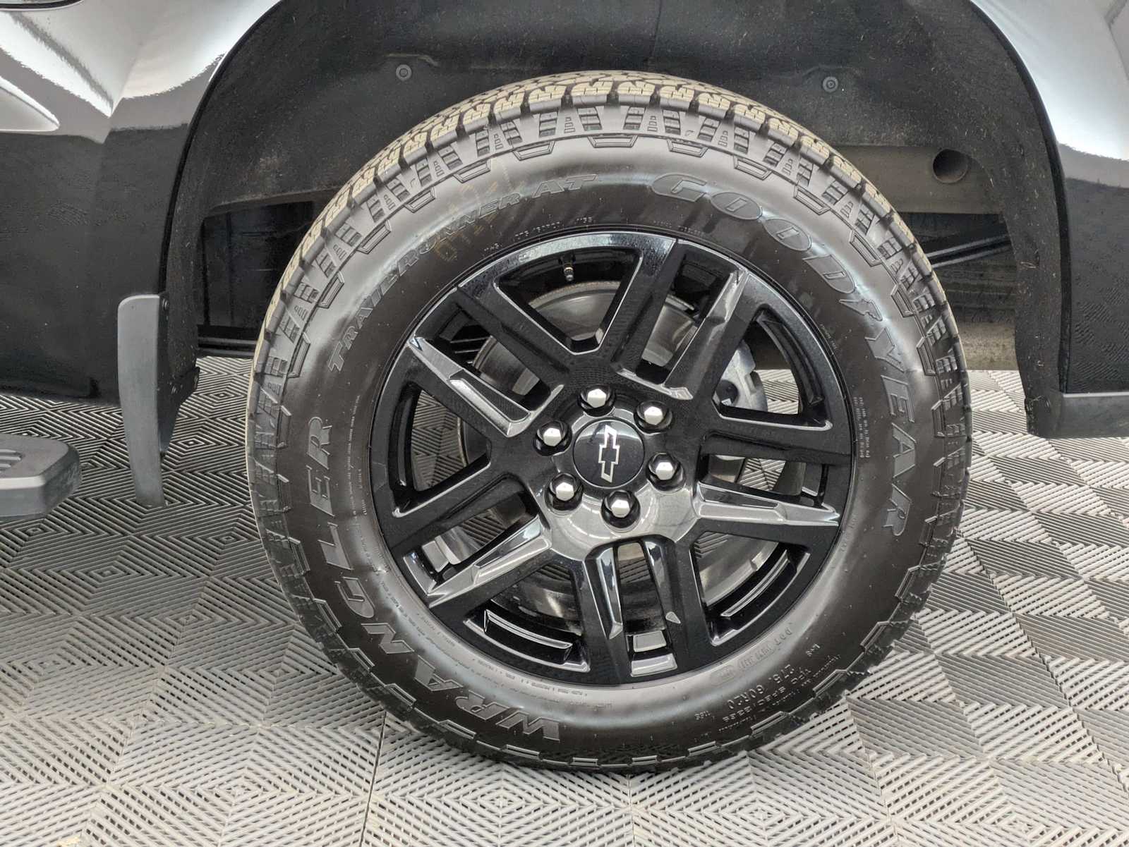 Thumbnail: 2024 Chevrolet Silverado 1500 - 16