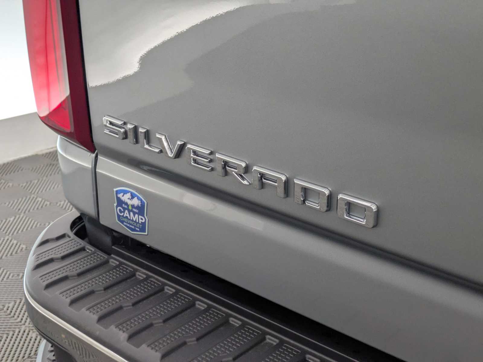Thumbnail: 2026 Chevrolet Silverado 3500 - 15