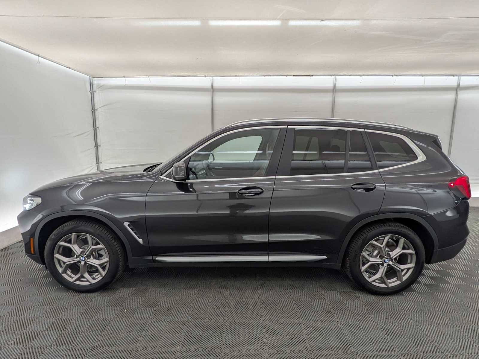 Thumbnail: 2024 BMW X3 - 3