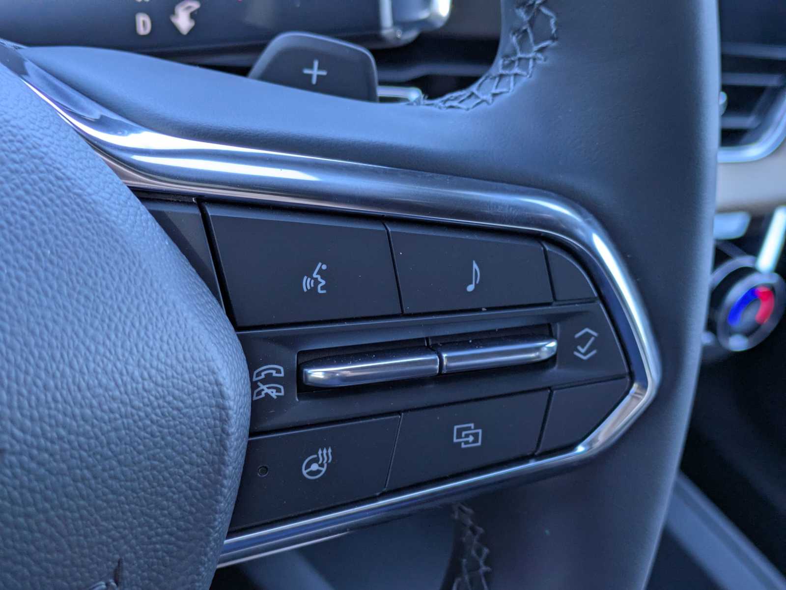 Thumbnail: 2026 Chevrolet Equinox - 25