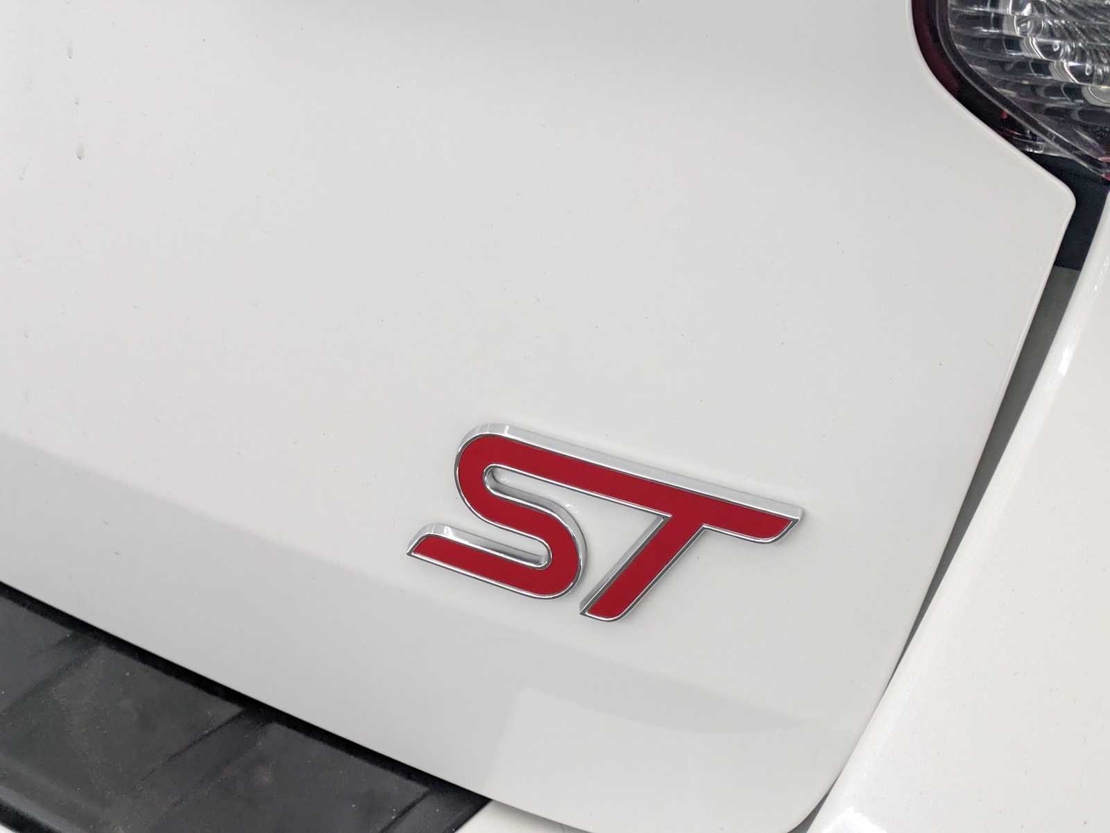 Thumbnail: 2020 Ford Explorer - 12