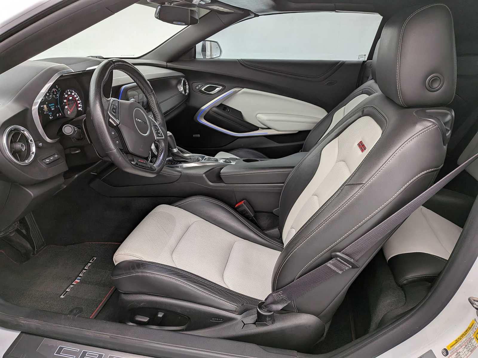 Thumbnail: 2016 Chevrolet Camaro - 17