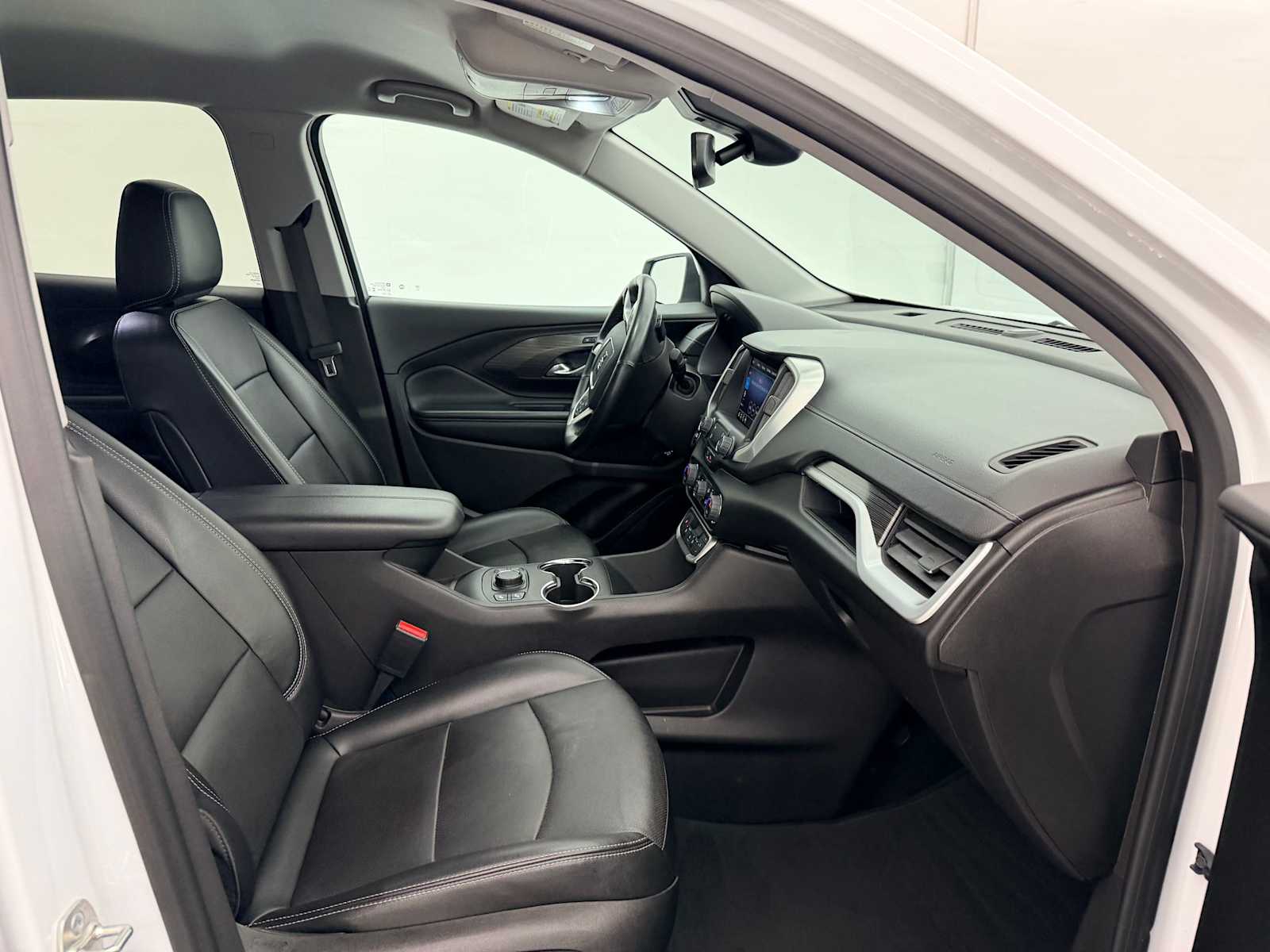 Thumbnail: 2024 GMC Terrain - 24