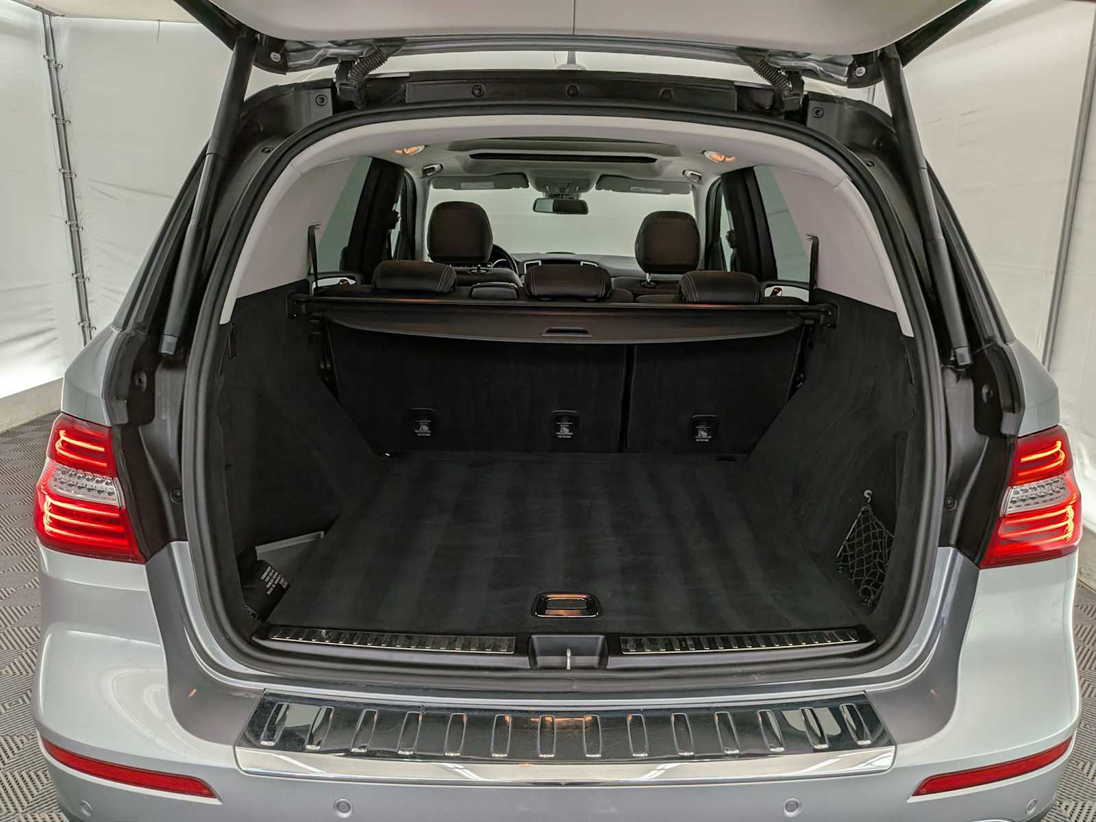 Thumbnail: 2015 Mercedes-Benz M-Class - 34